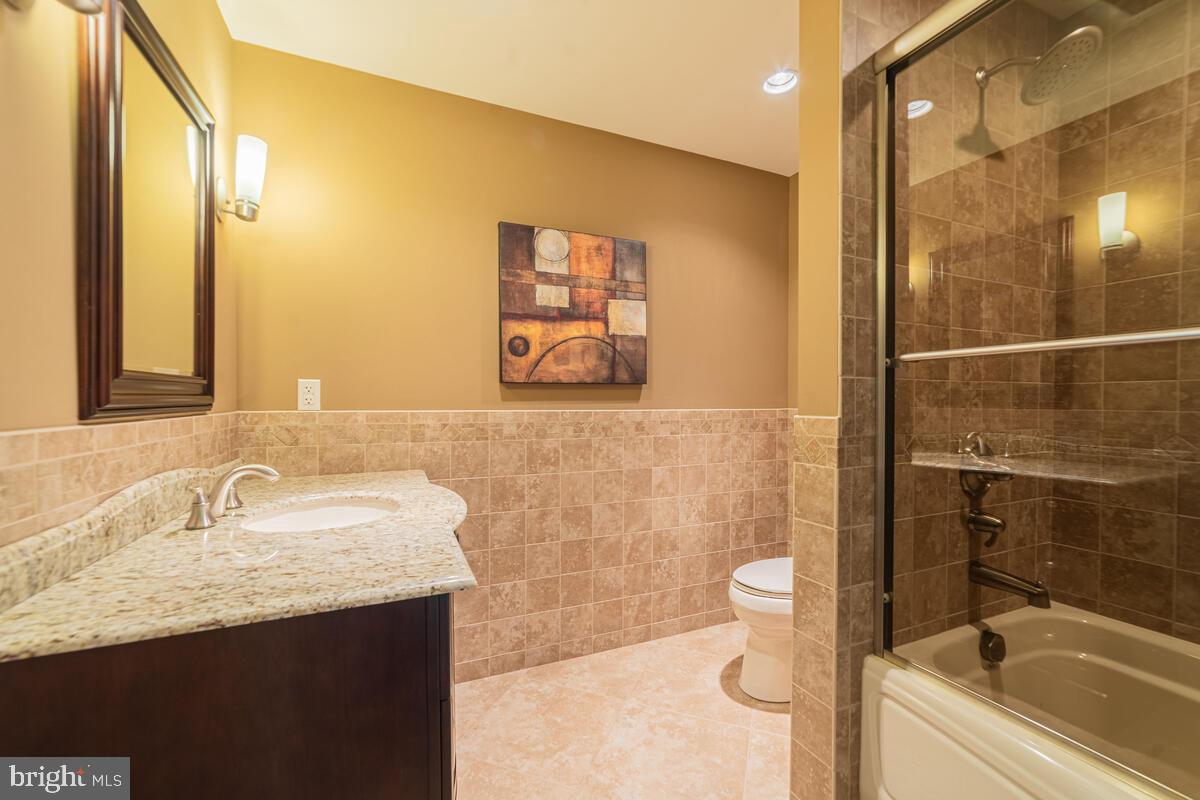 ROCK LODGE ROAD - Residential