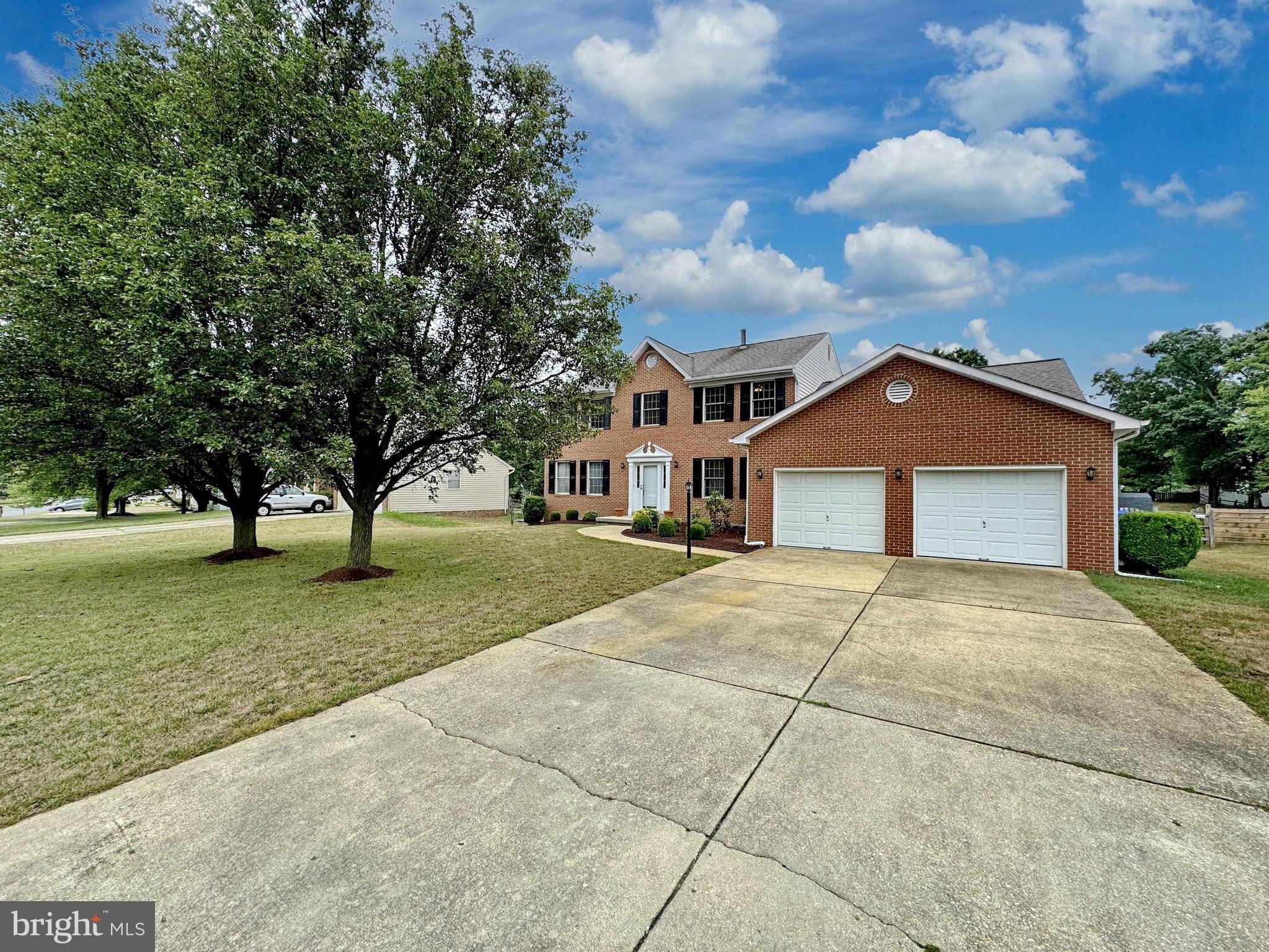 GREENMONT - Residential