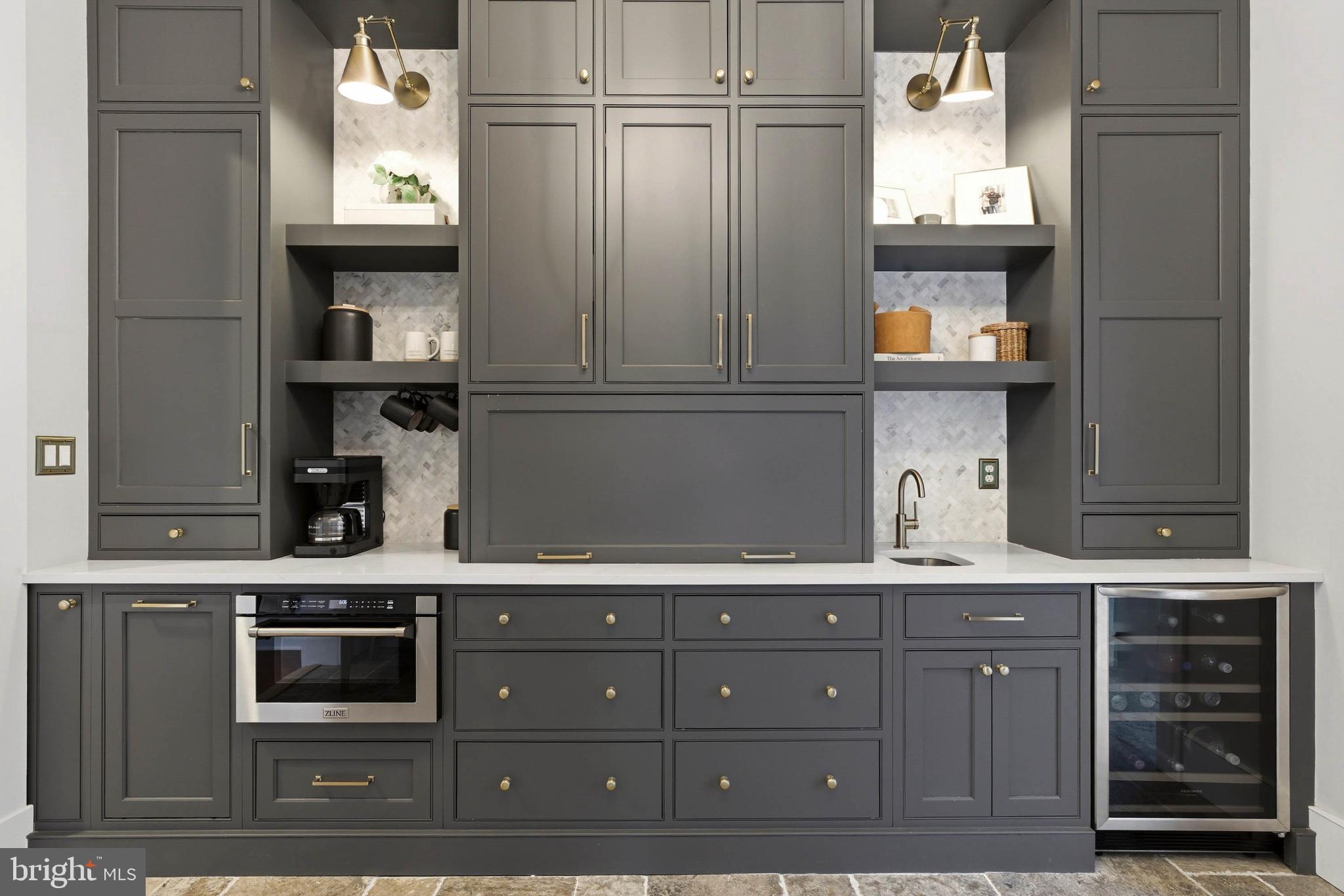 ASHLAND - Residential