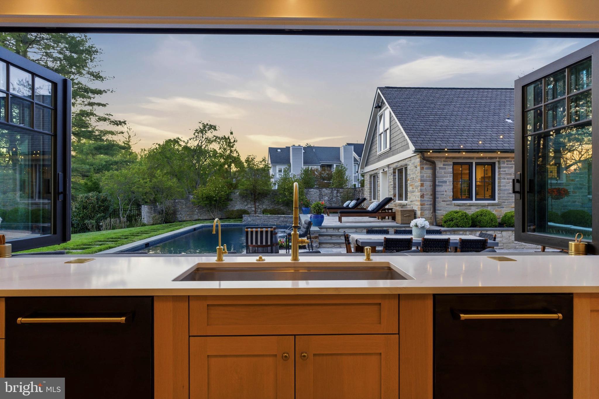 ASHLAND - Residential