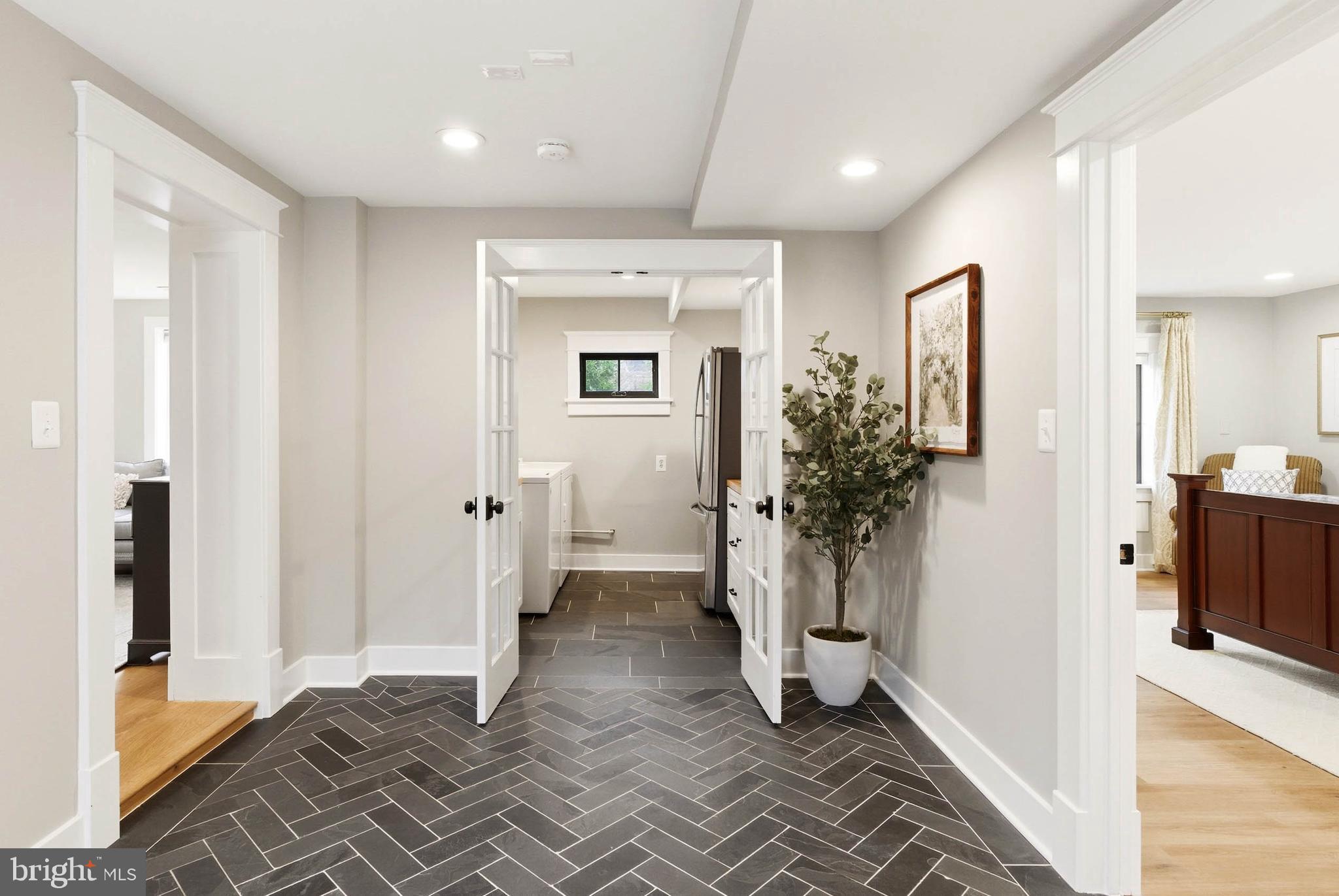 ASHLAND - Residential