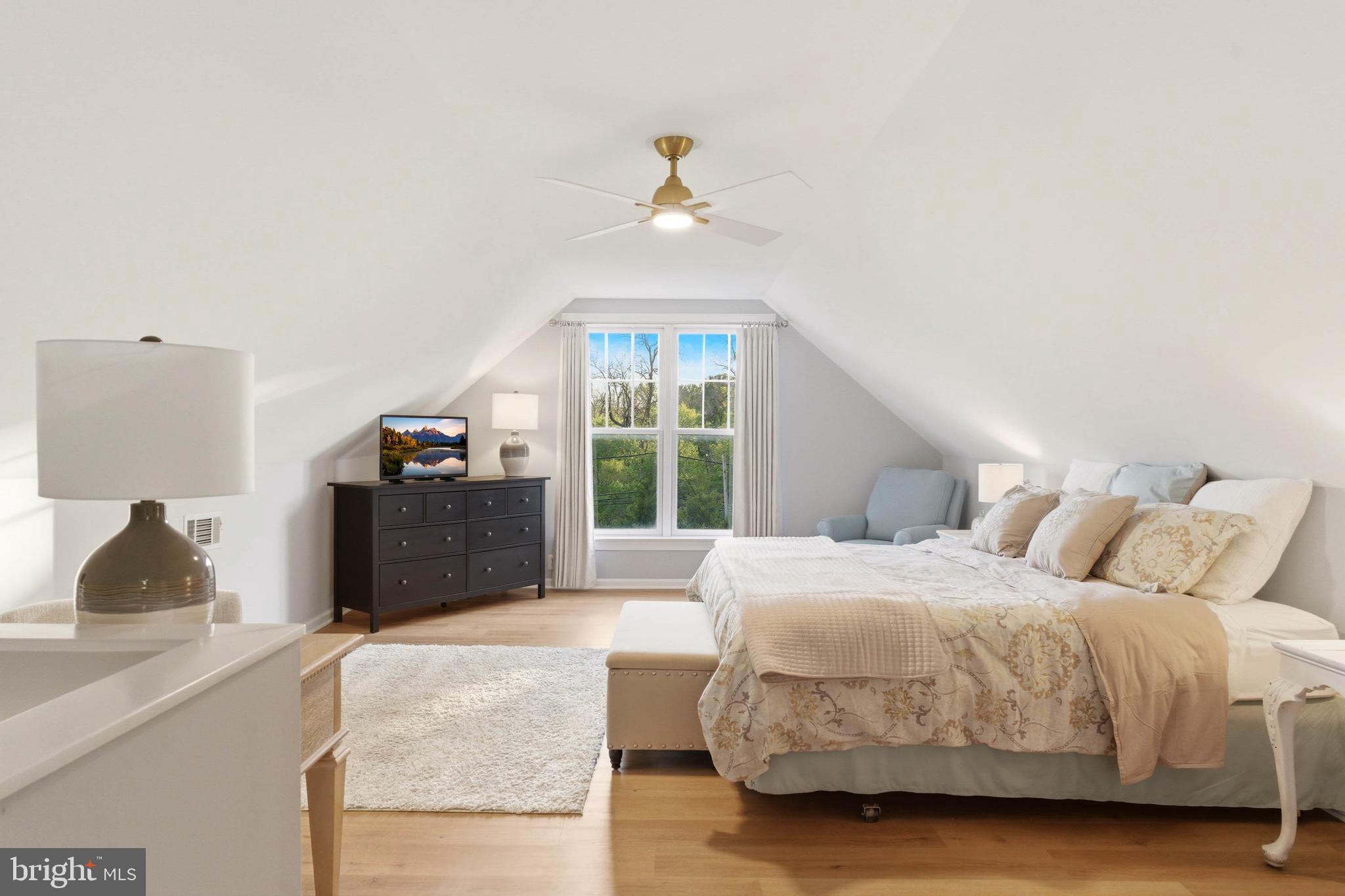 ASHLAND - Residential