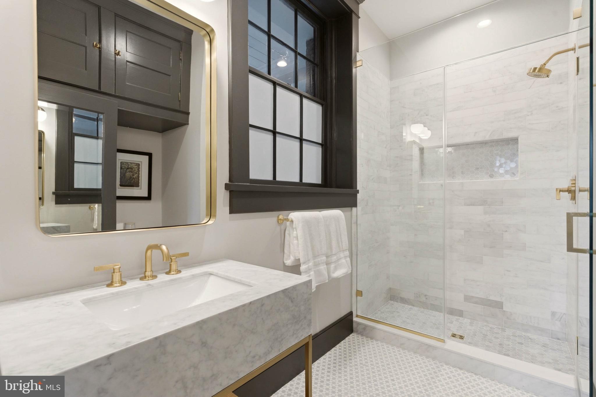 ASHLAND - Residential