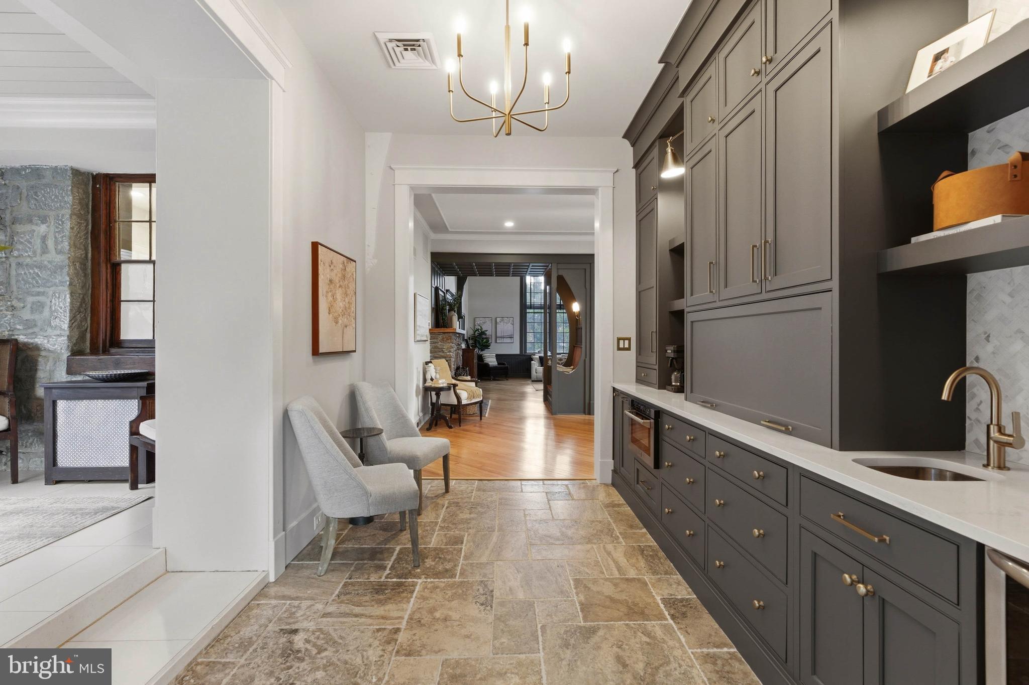 ASHLAND - Residential