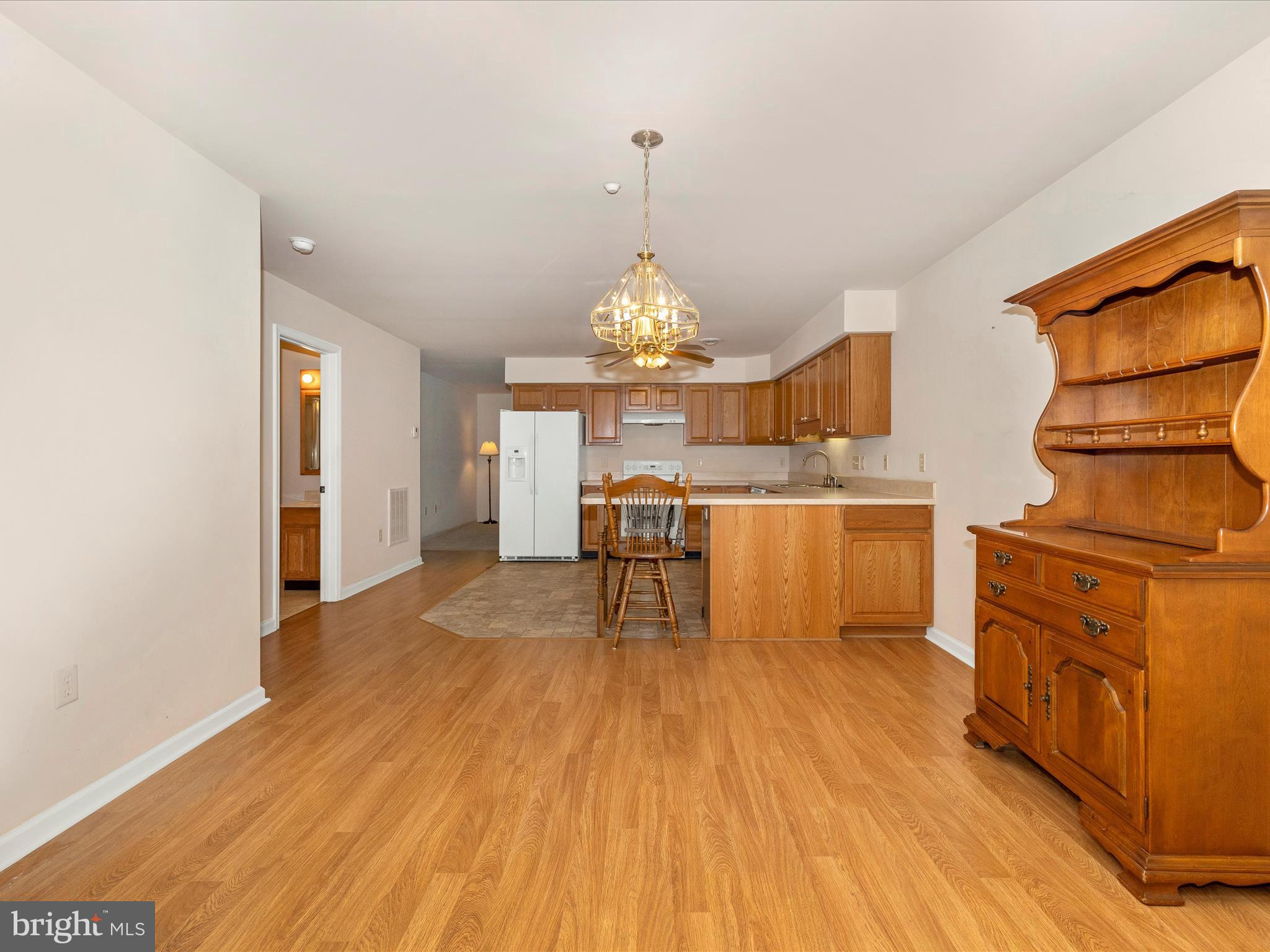 SOUTH POINTE - Residential