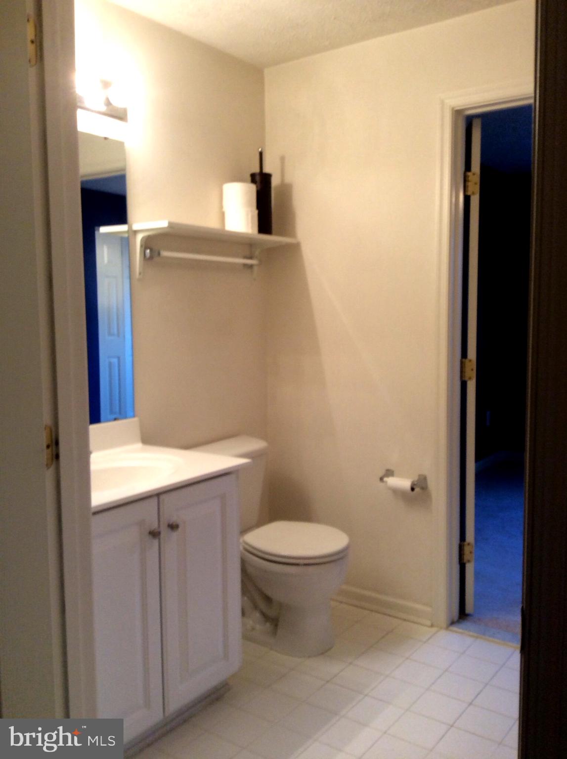 SILVER LAKE - Residential