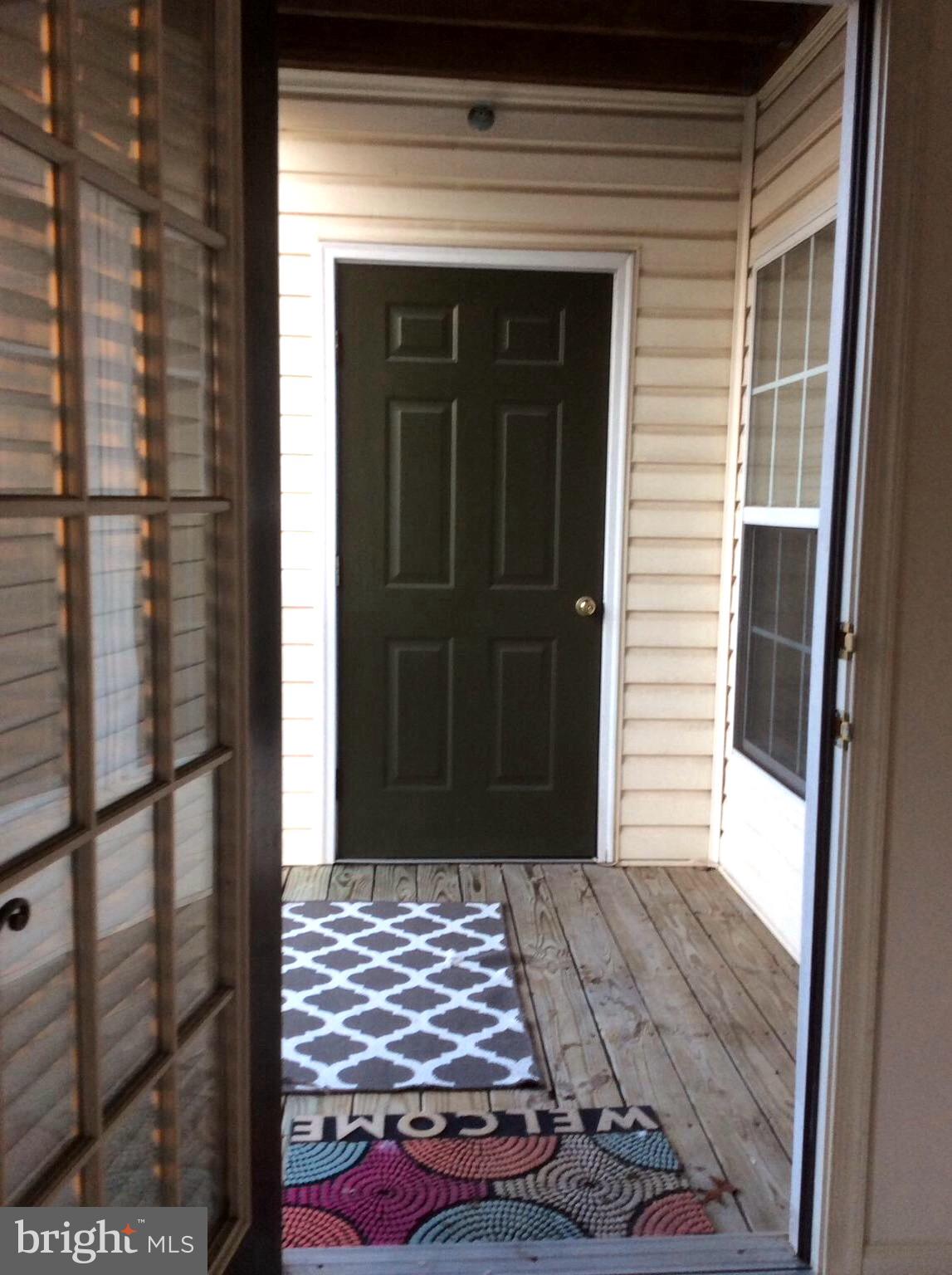 SILVER LAKE - Residential