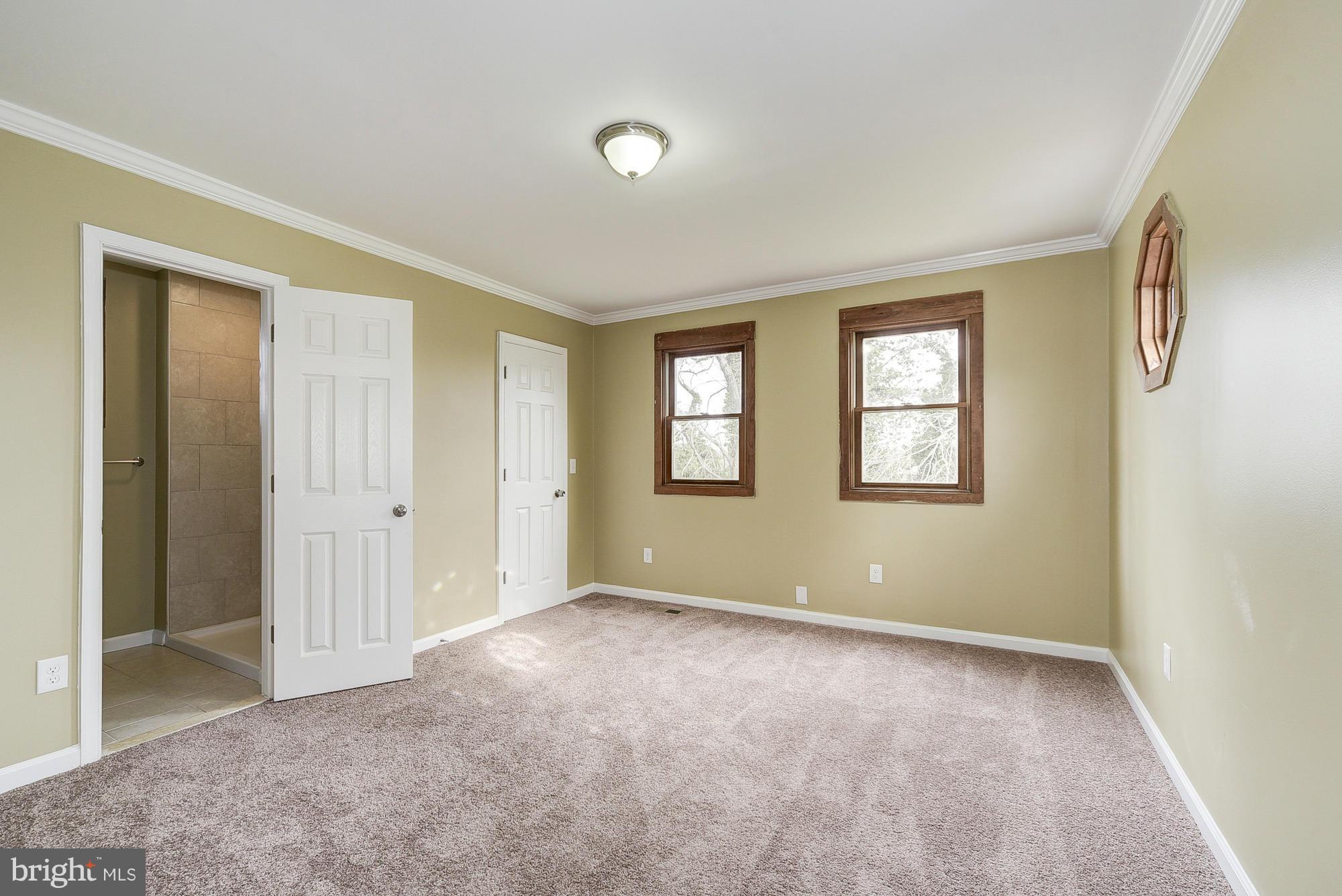 WOODLAWN HEIGHTS - Residential