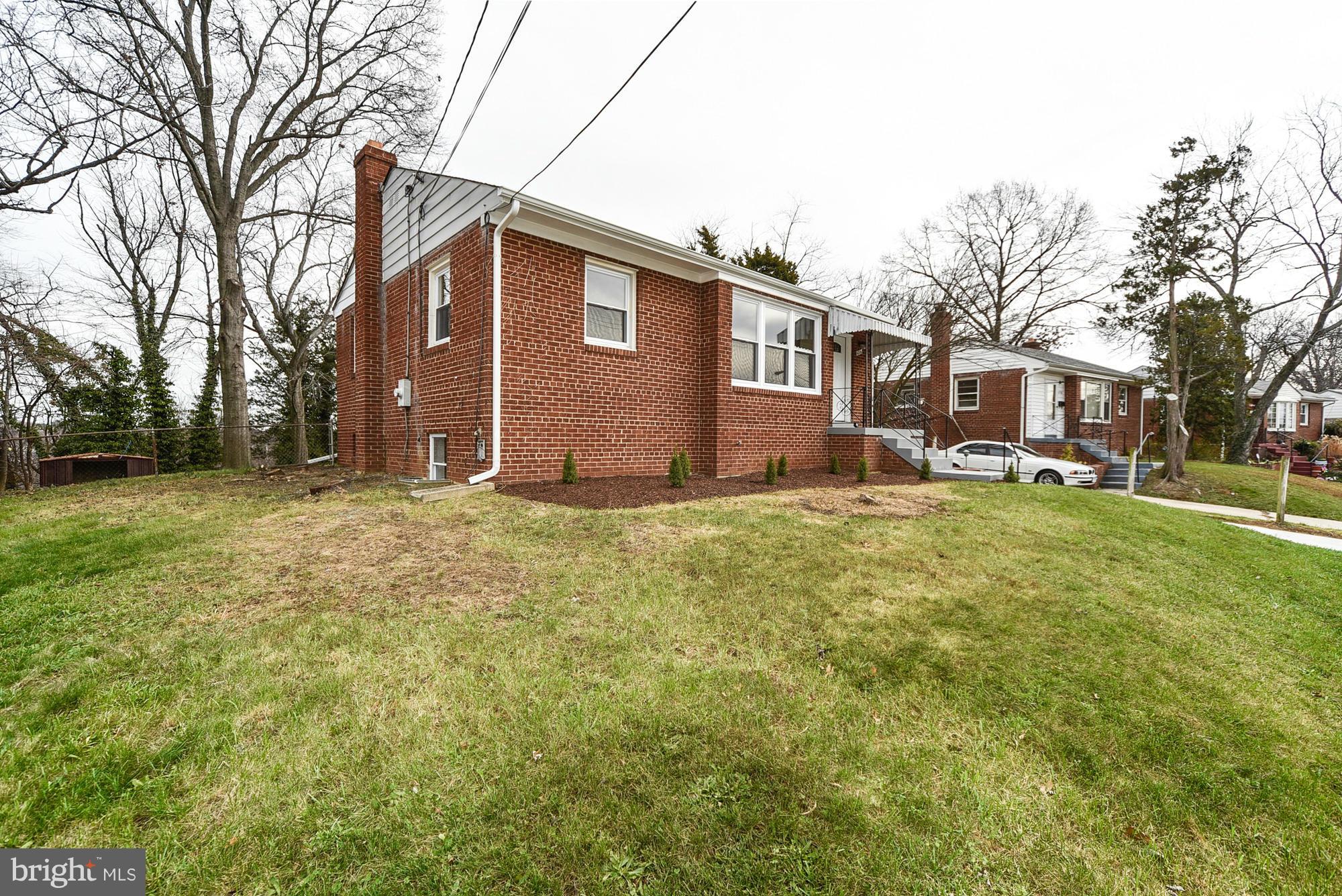 WOODLAWN HEIGHTS - Residential