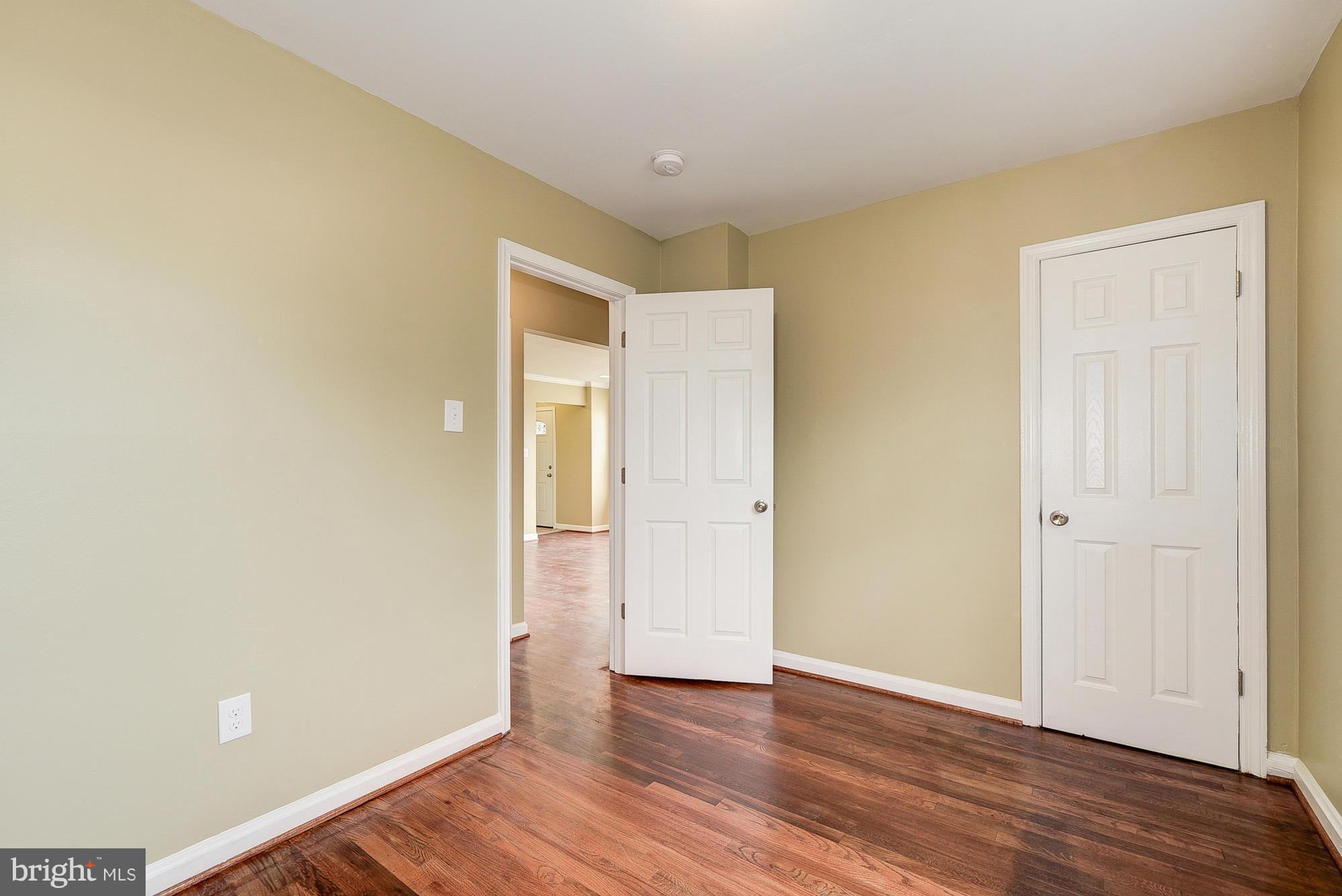 WOODLAWN HEIGHTS - Residential