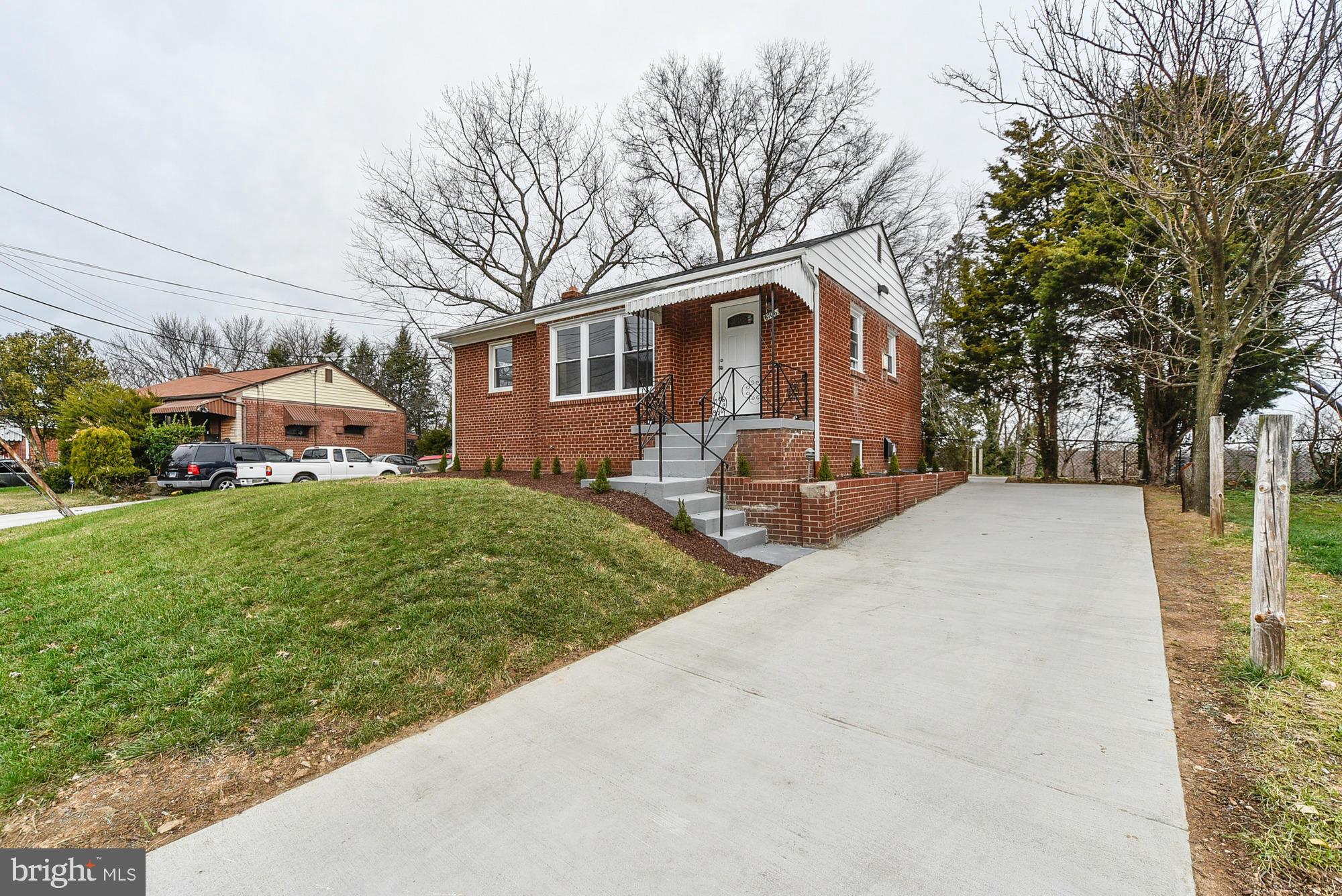 WOODLAWN HEIGHTS - Residential