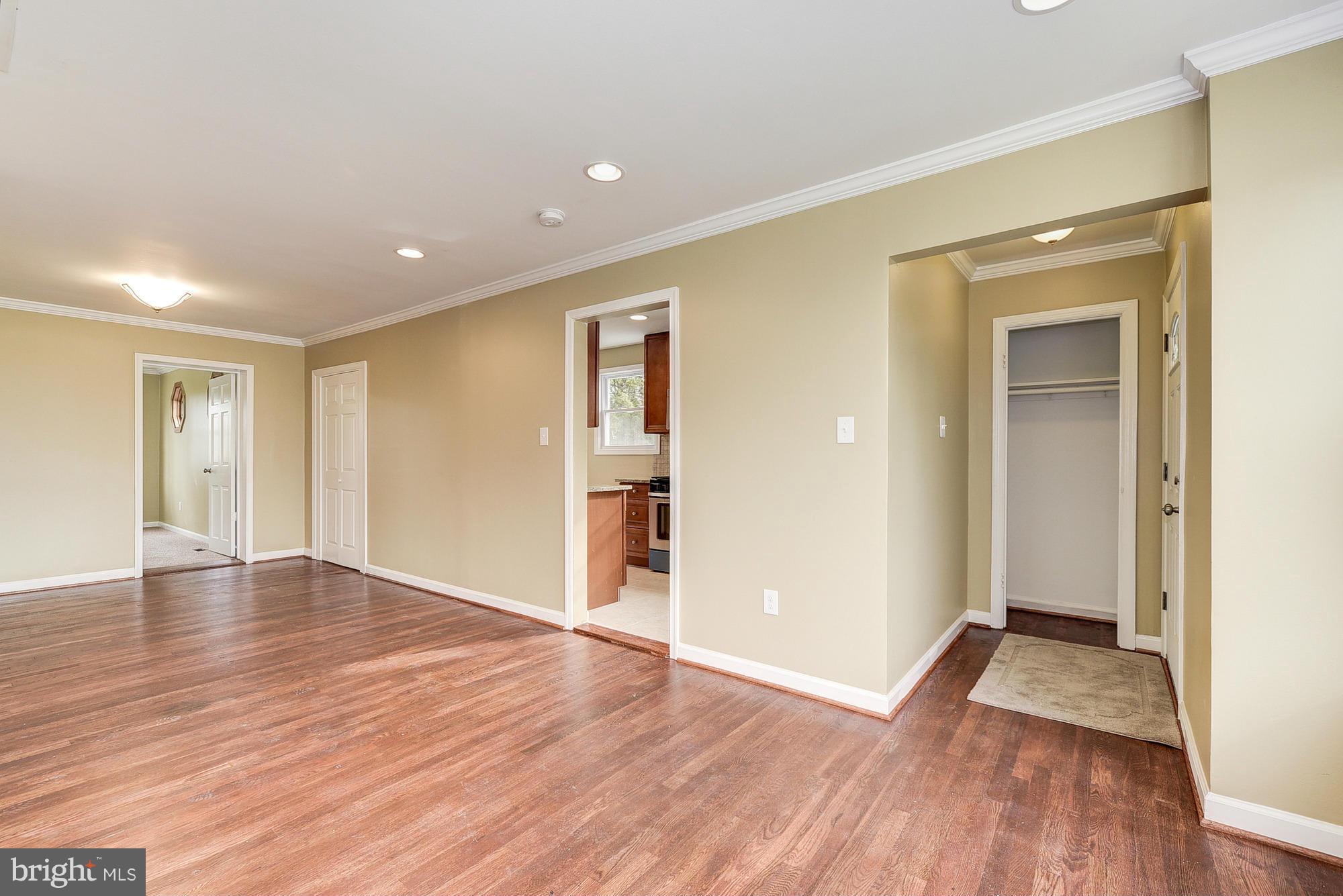 WOODLAWN HEIGHTS - Residential