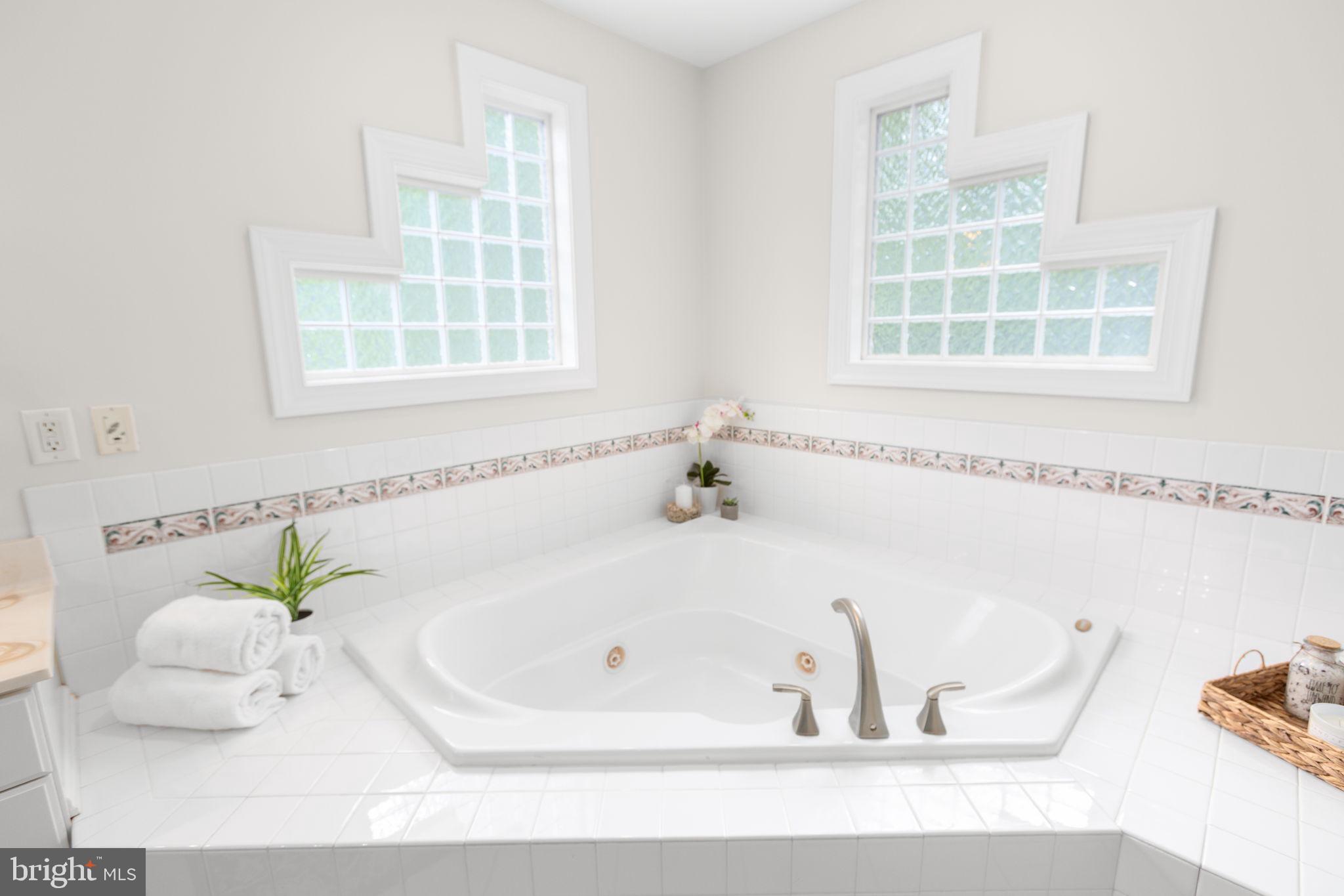 HILLS AT SNOWDEN - Residential