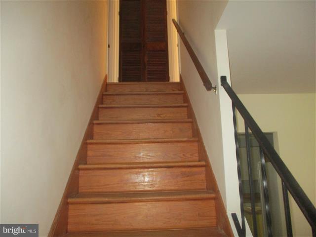 HOLLYWOOD ON SEVERN - Residential