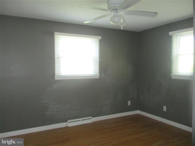 HOLLYWOOD ON SEVERN - Residential