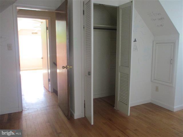 HOLLYWOOD ON SEVERN - Residential