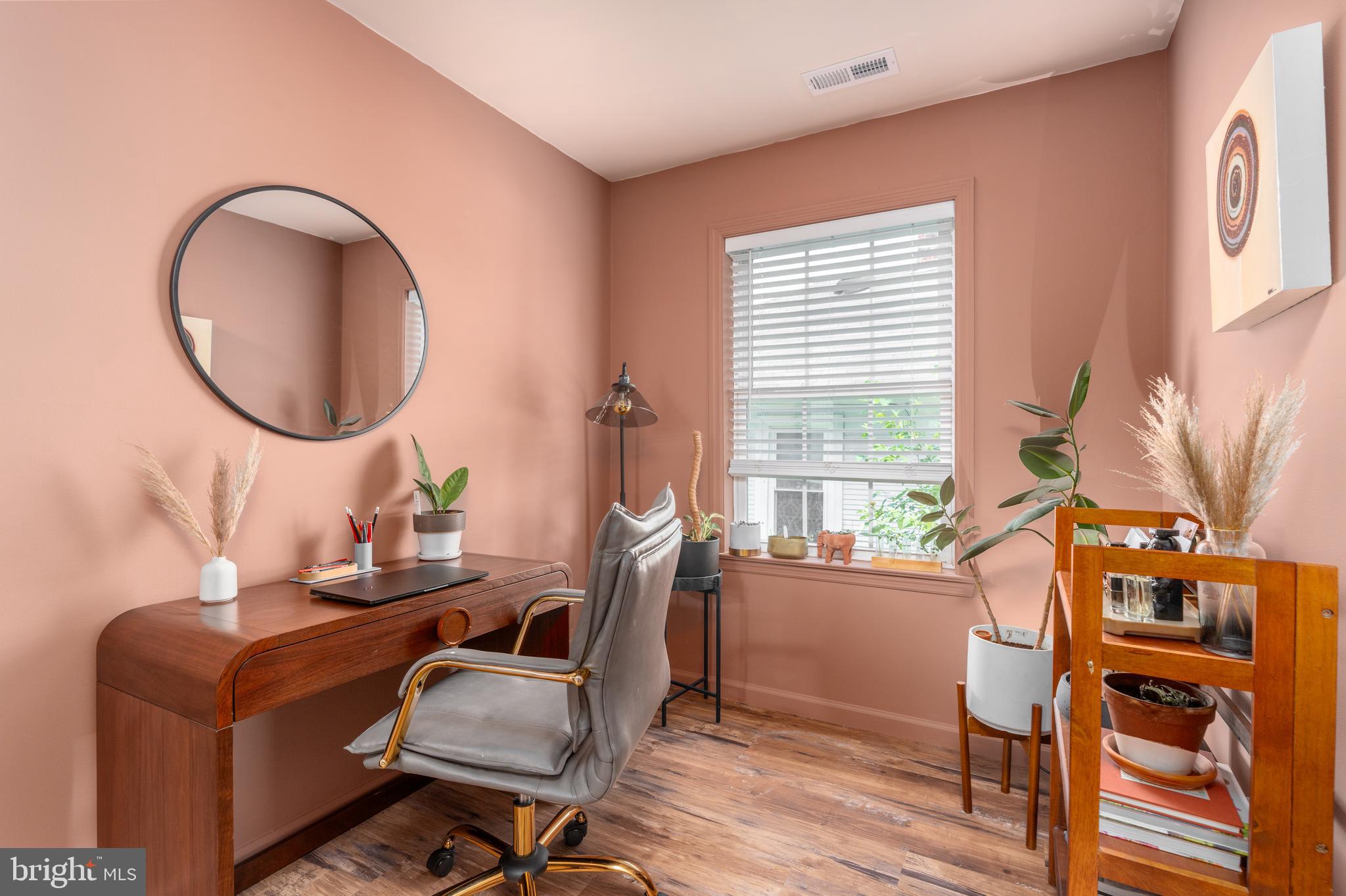 MOUNT RAINIER - Residential