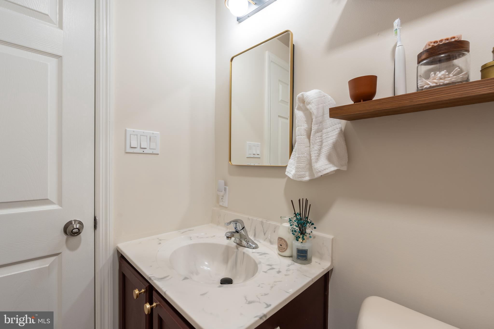 MOUNT RAINIER - Residential