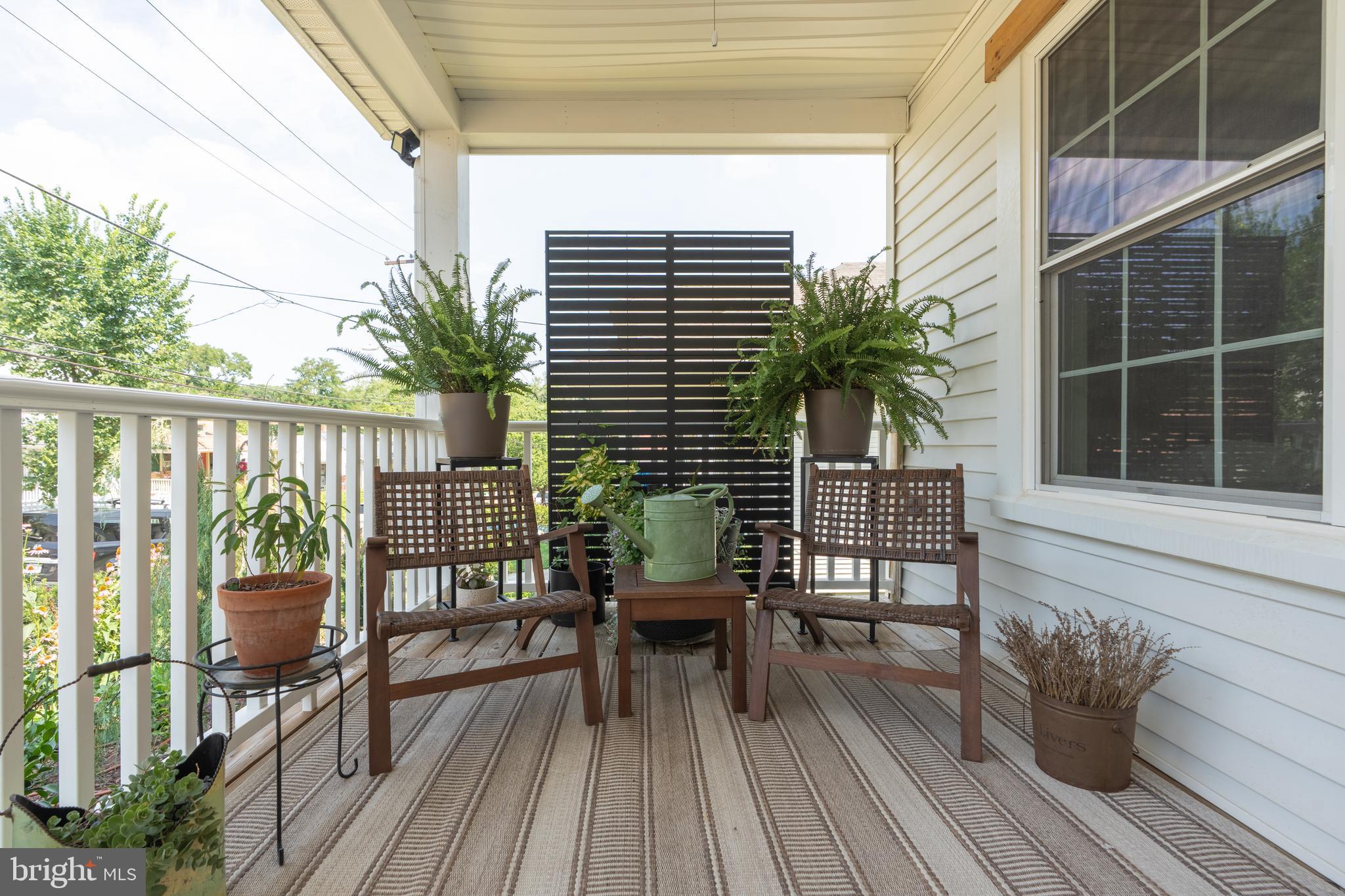 MOUNT RAINIER - Residential