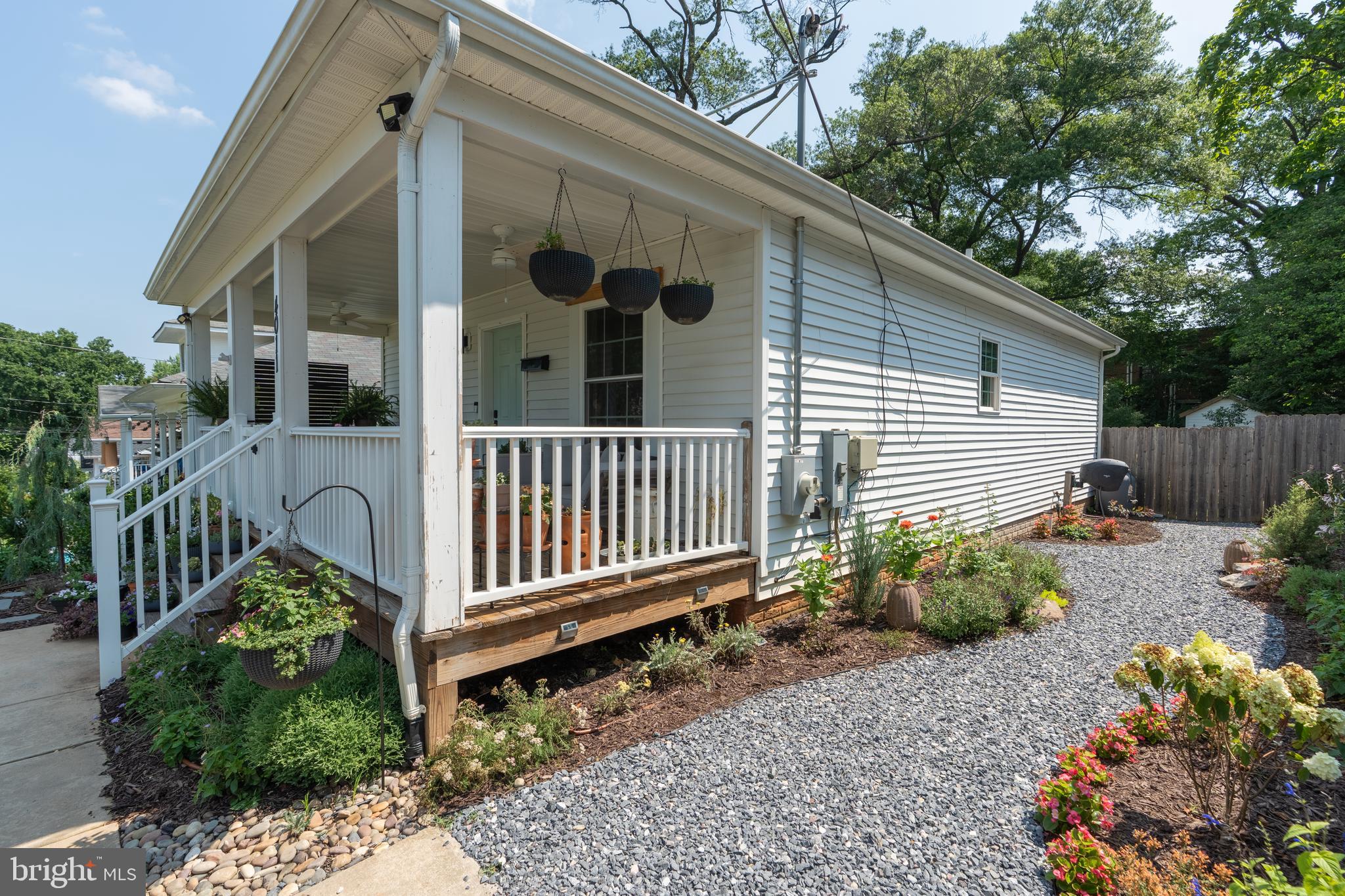 MOUNT RAINIER - Residential