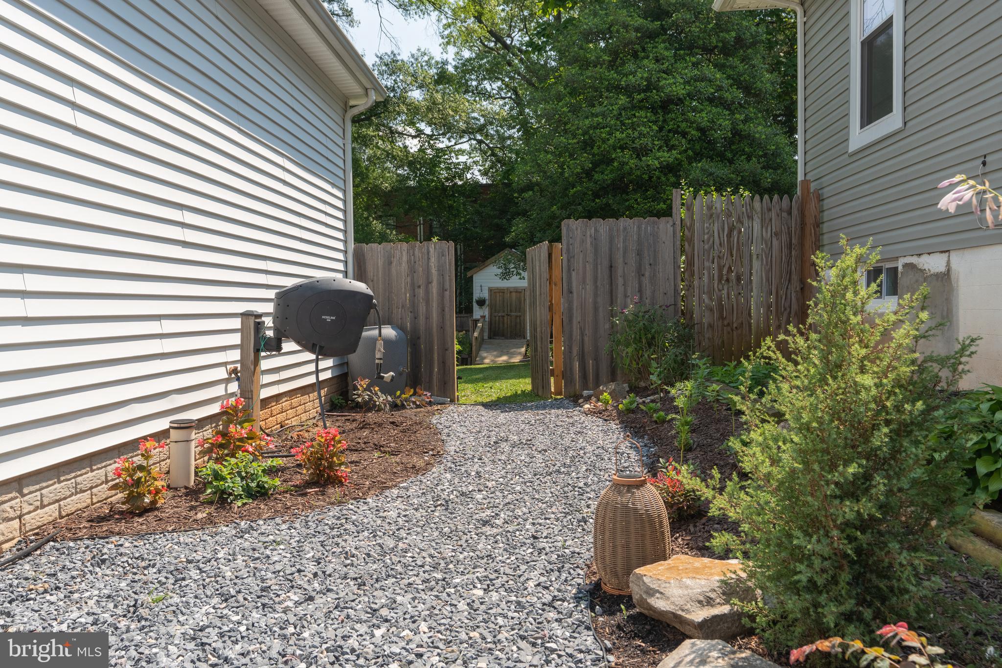 MOUNT RAINIER - Residential