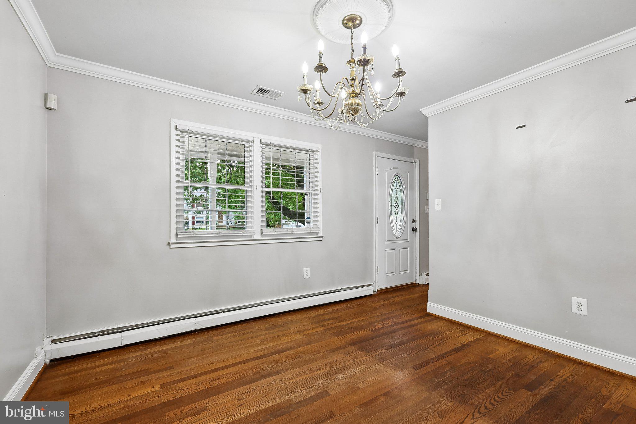 4528 KINGSTON ROAD