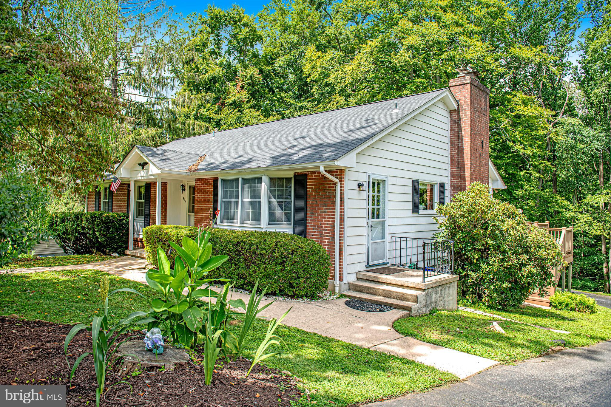 VALLEY VIEW - Residential