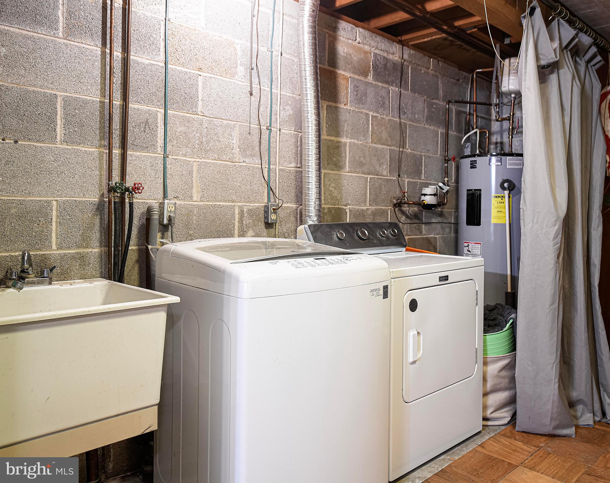 VALLEY VIEW - Residential