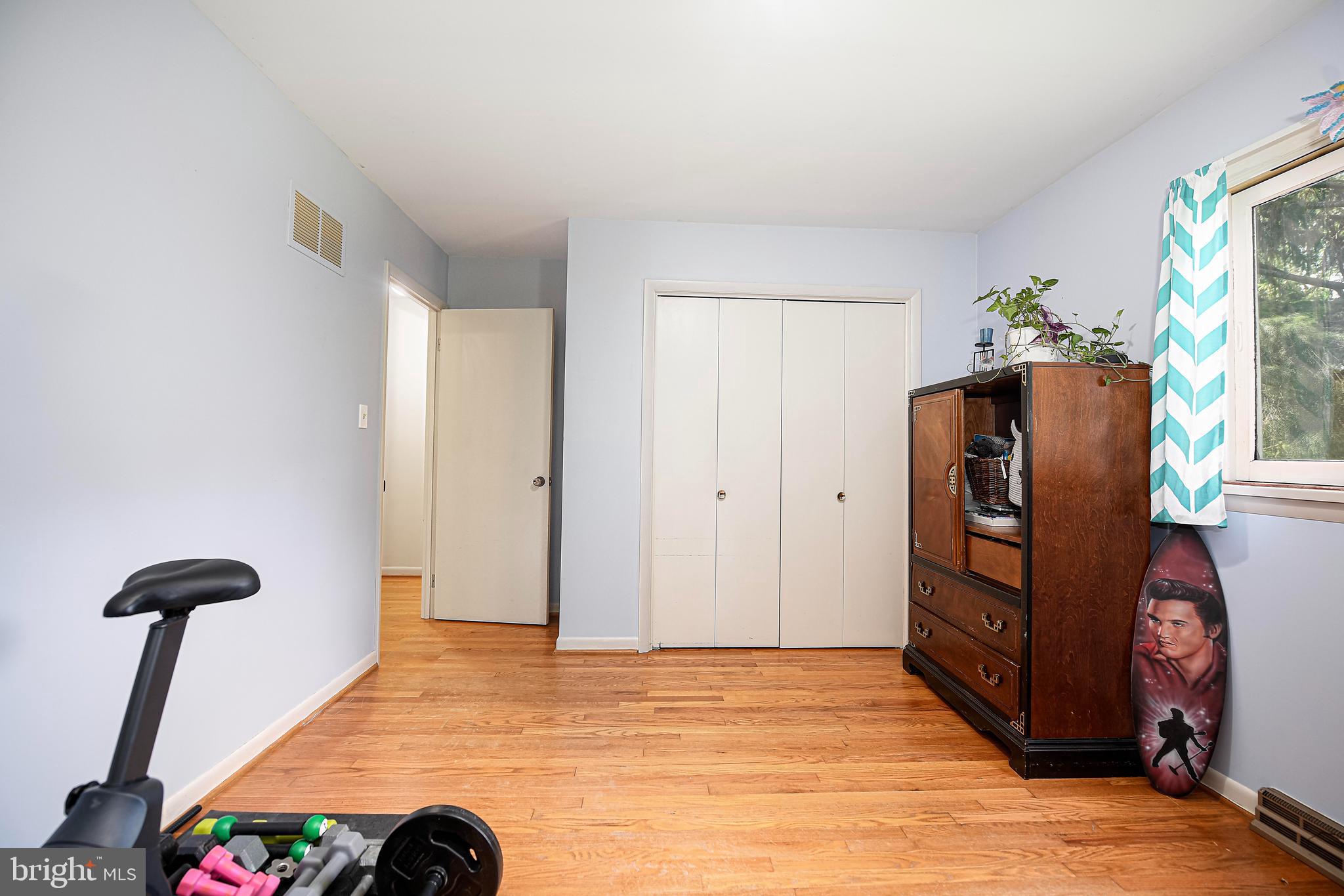 VALLEY VIEW - Residential