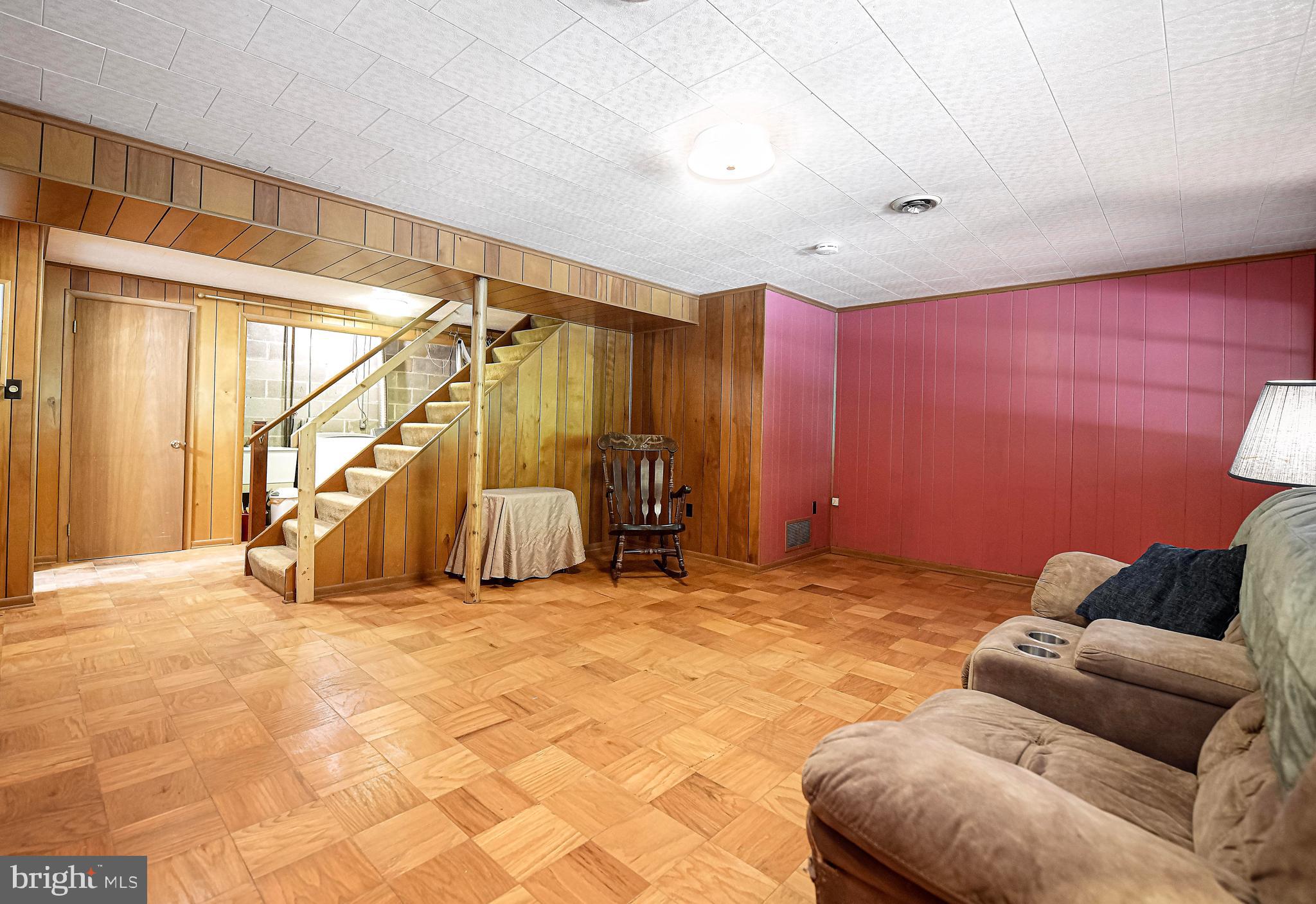 VALLEY VIEW - Residential