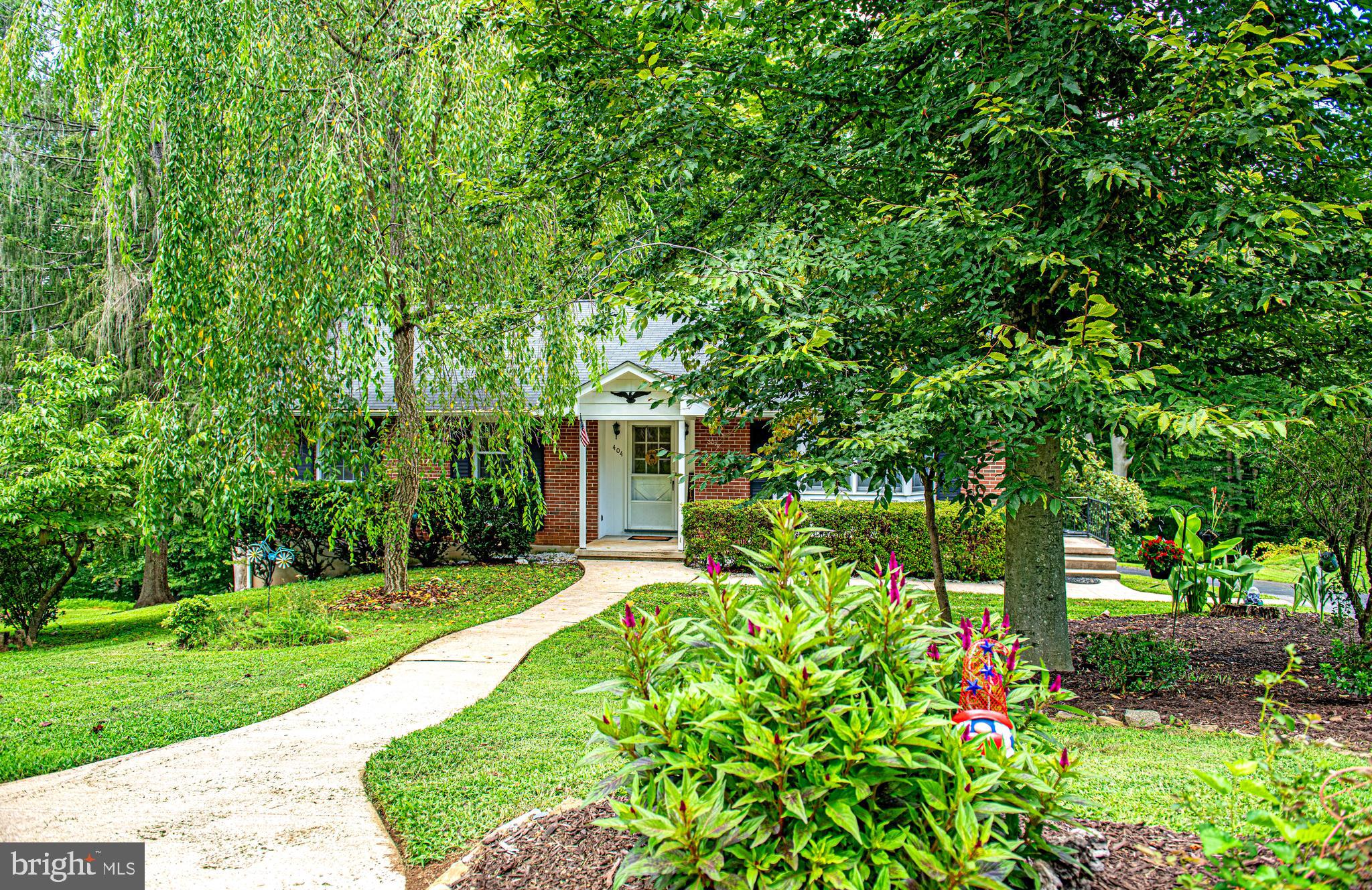 VALLEY VIEW - Residential