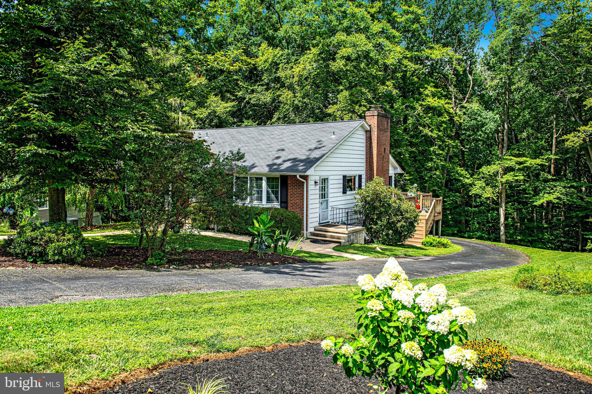 VALLEY VIEW - Residential