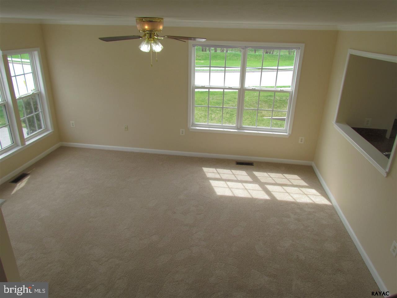 WILSON SPRINGS - Residential