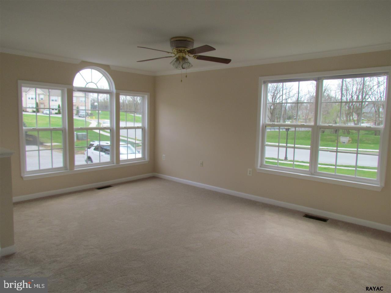 WILSON SPRINGS - Residential