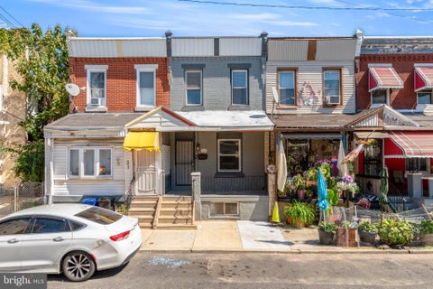 Townhouse For Sale - 255 N Hobart Street<br/> Philadelphia County, PHILADELPHIA, PA 19139