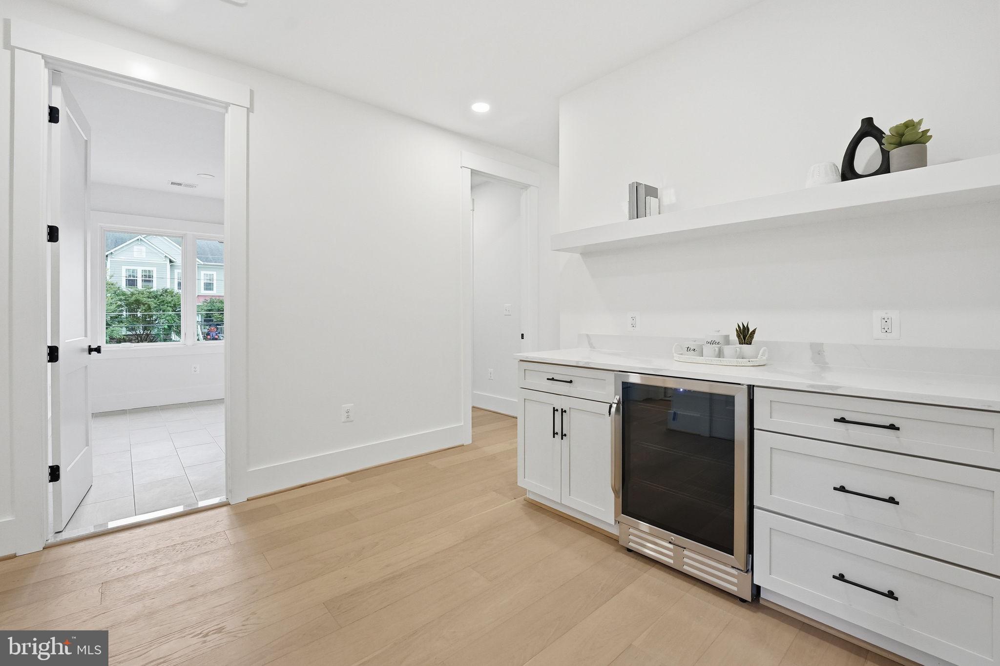 POPLAR HEIGHTS - Residential