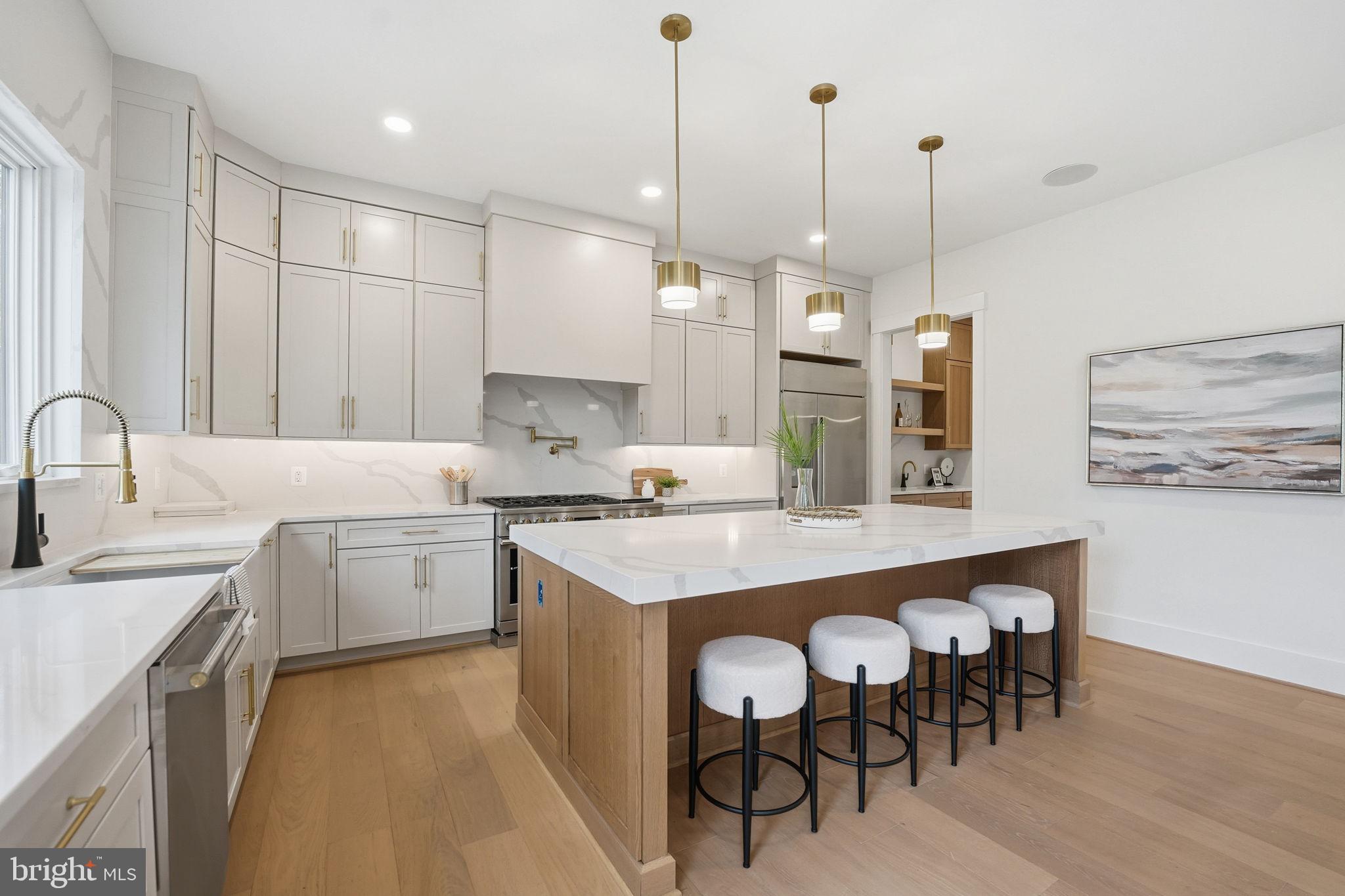 POPLAR HEIGHTS - Residential