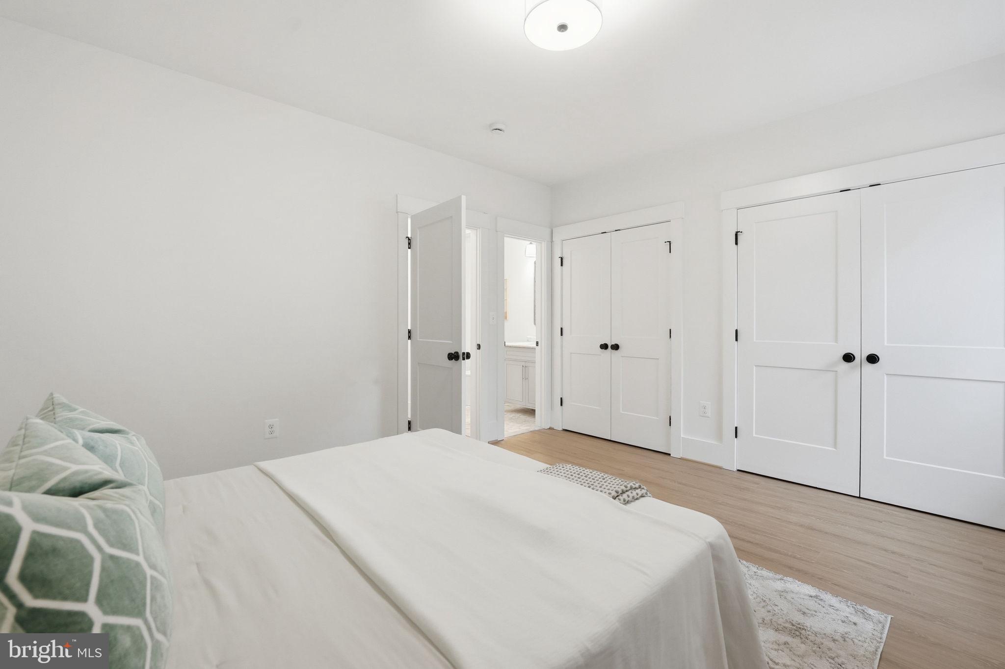 POPLAR HEIGHTS - Residential