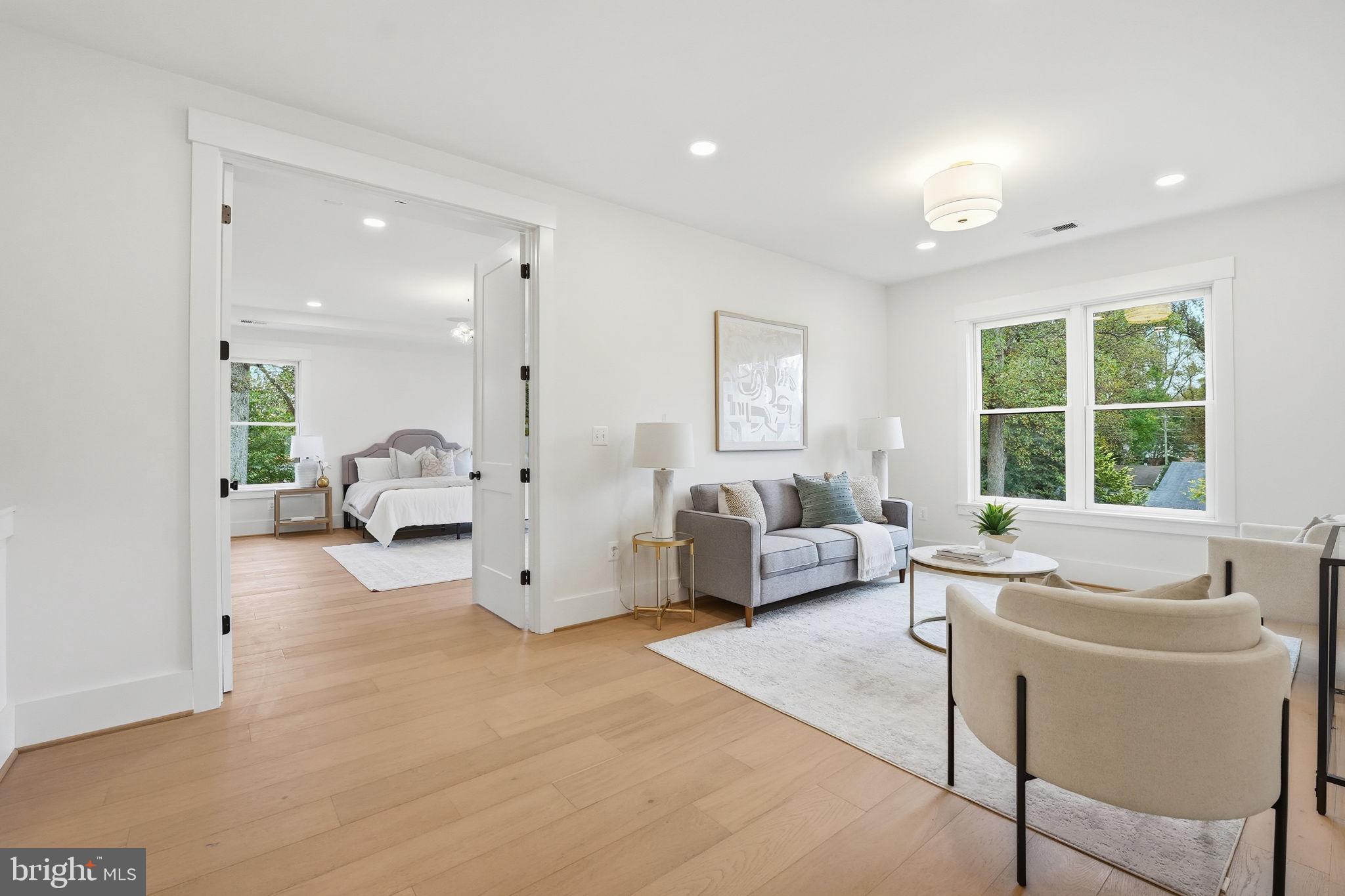 POPLAR HEIGHTS - Residential