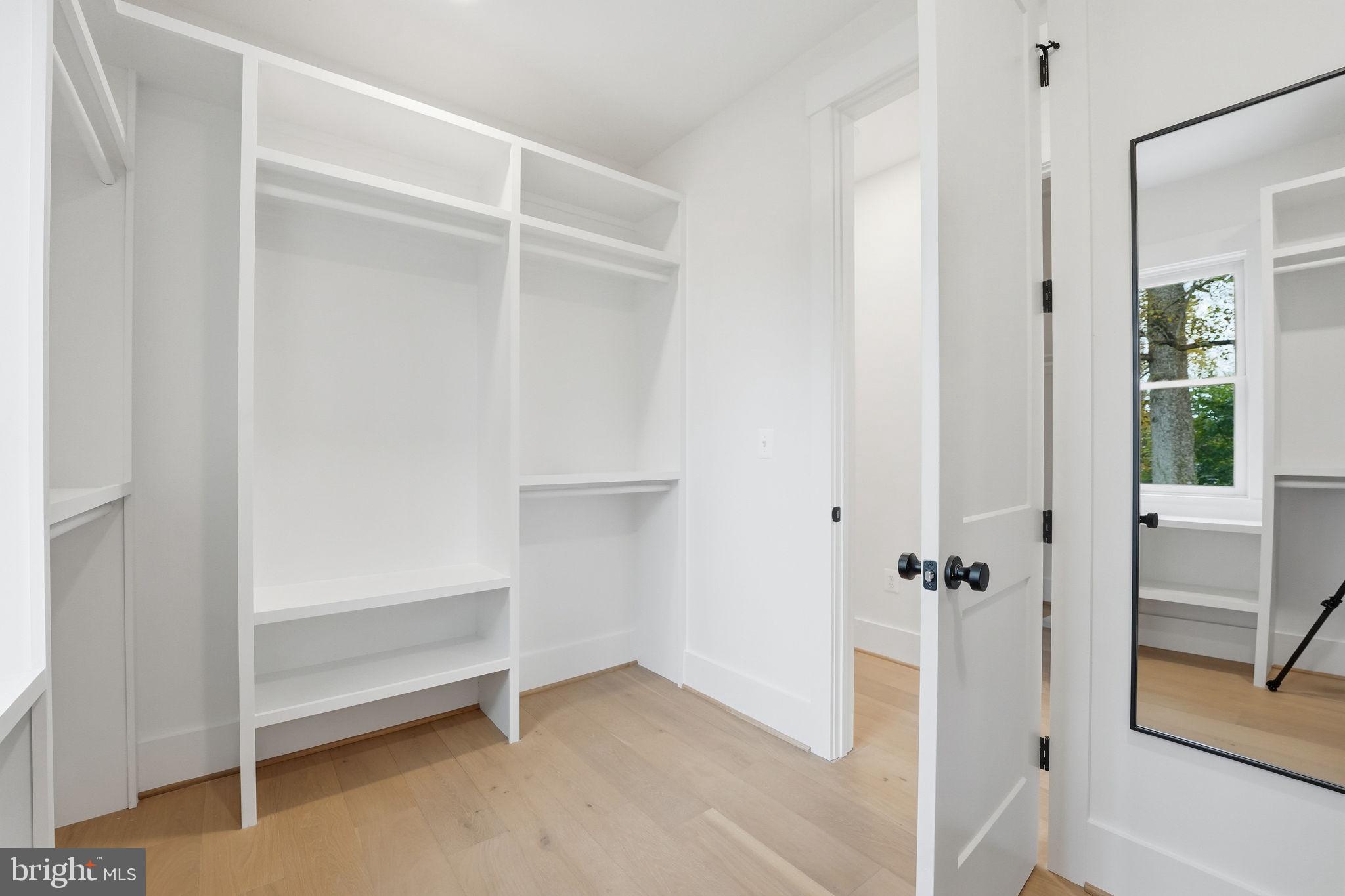 POPLAR HEIGHTS - Residential