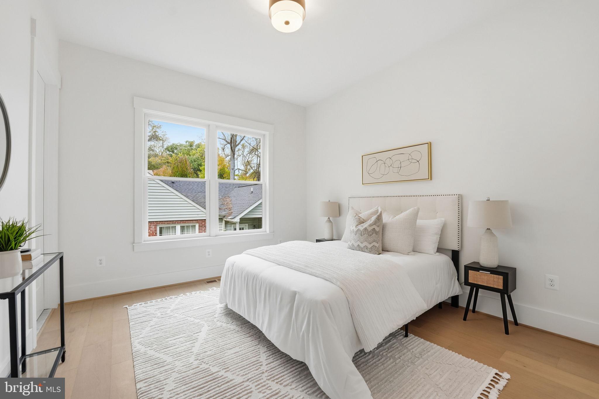 POPLAR HEIGHTS - Residential