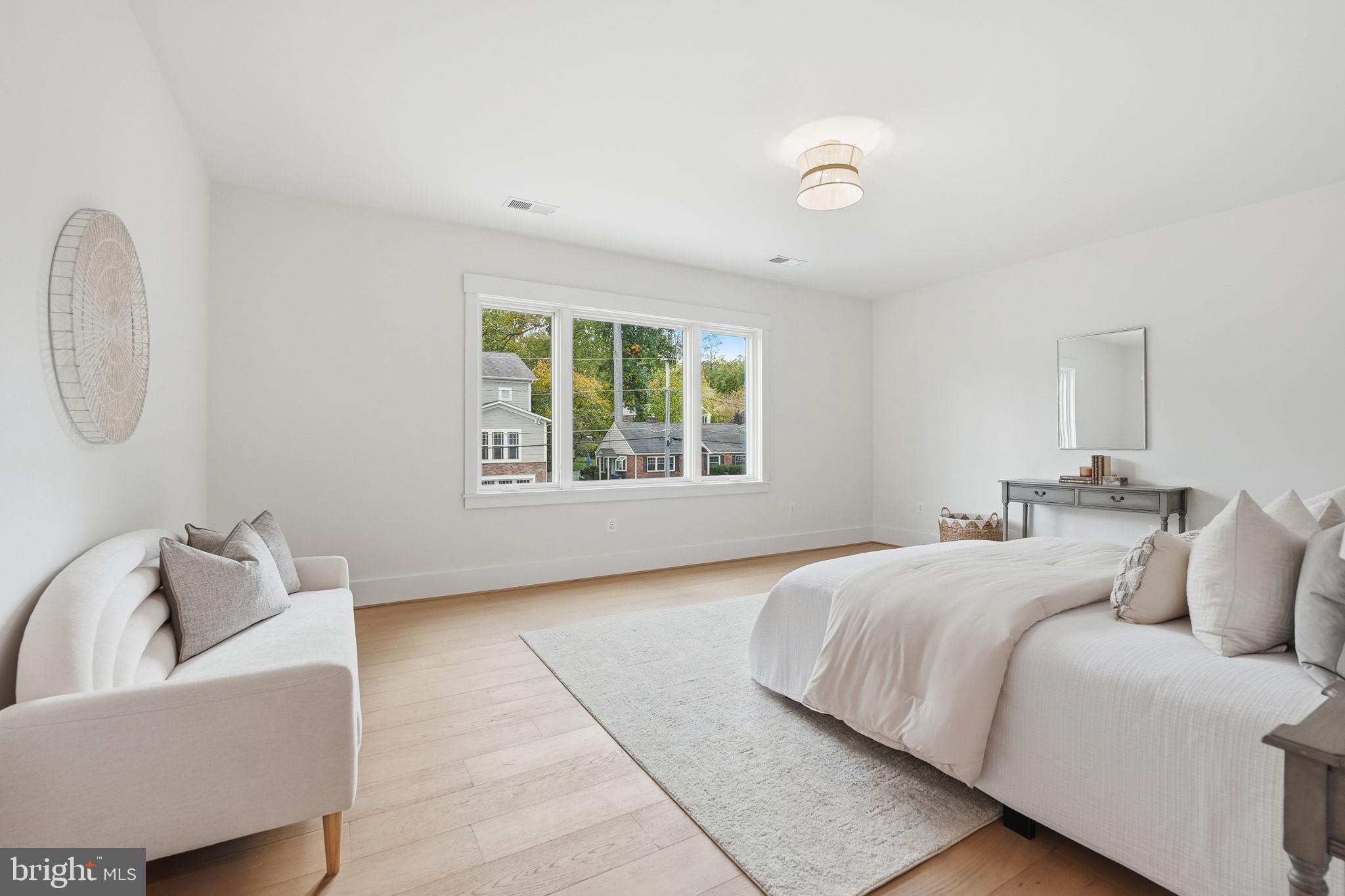 POPLAR HEIGHTS - Residential