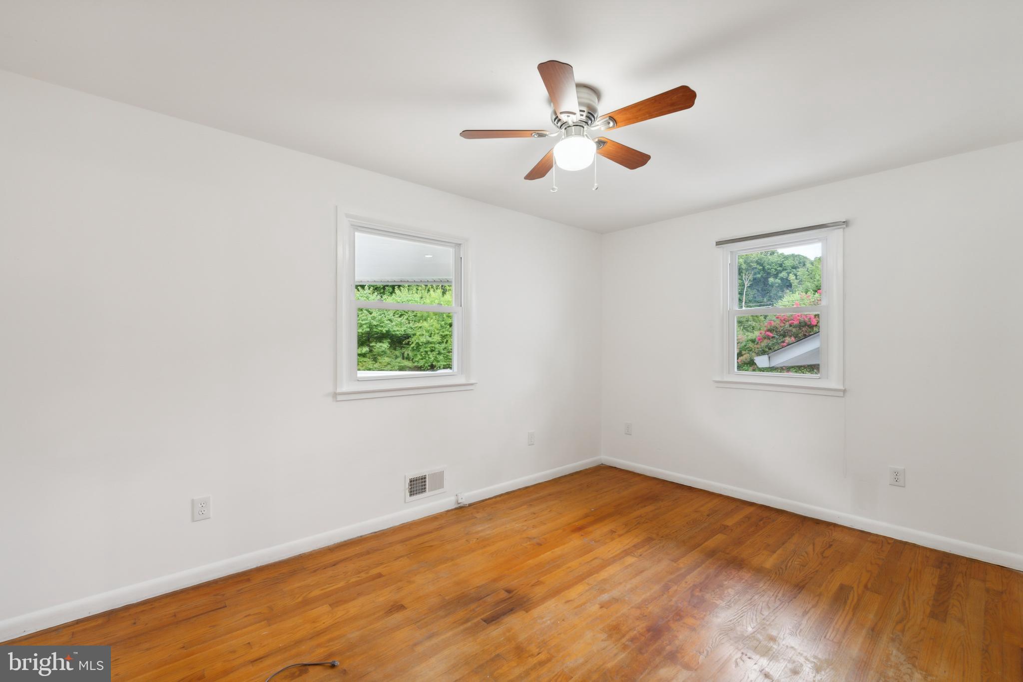 BROOKLAND ESTATES - Residential