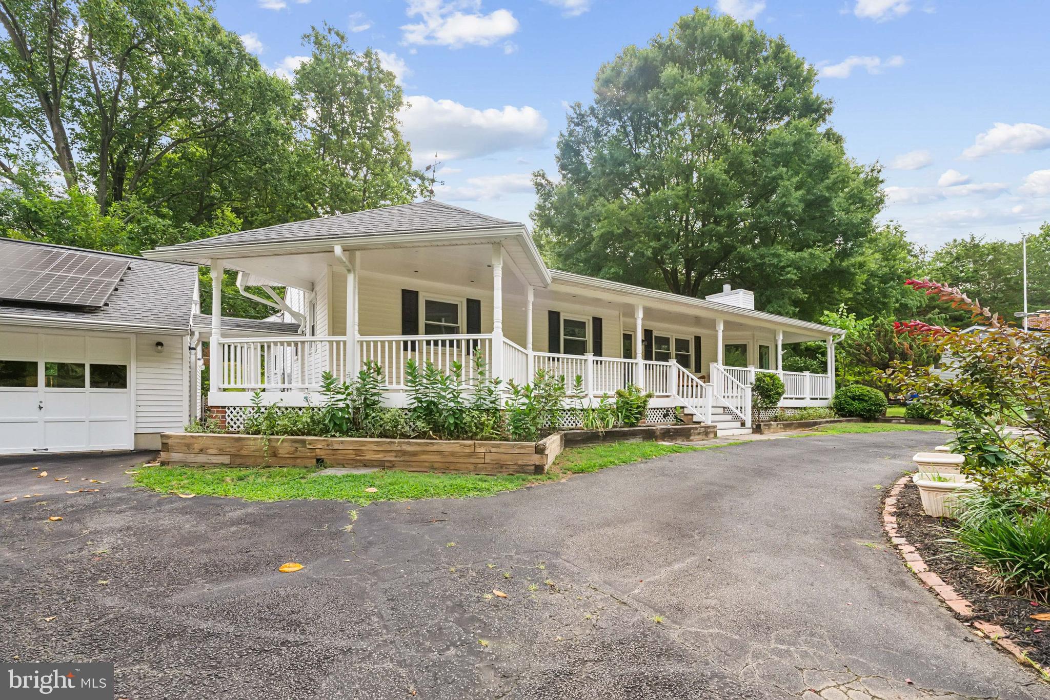 BROOKLAND ESTATES - Residential