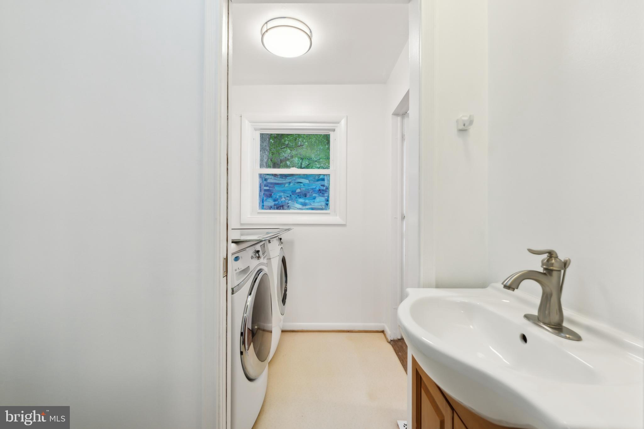 BROOKLAND ESTATES - Residential