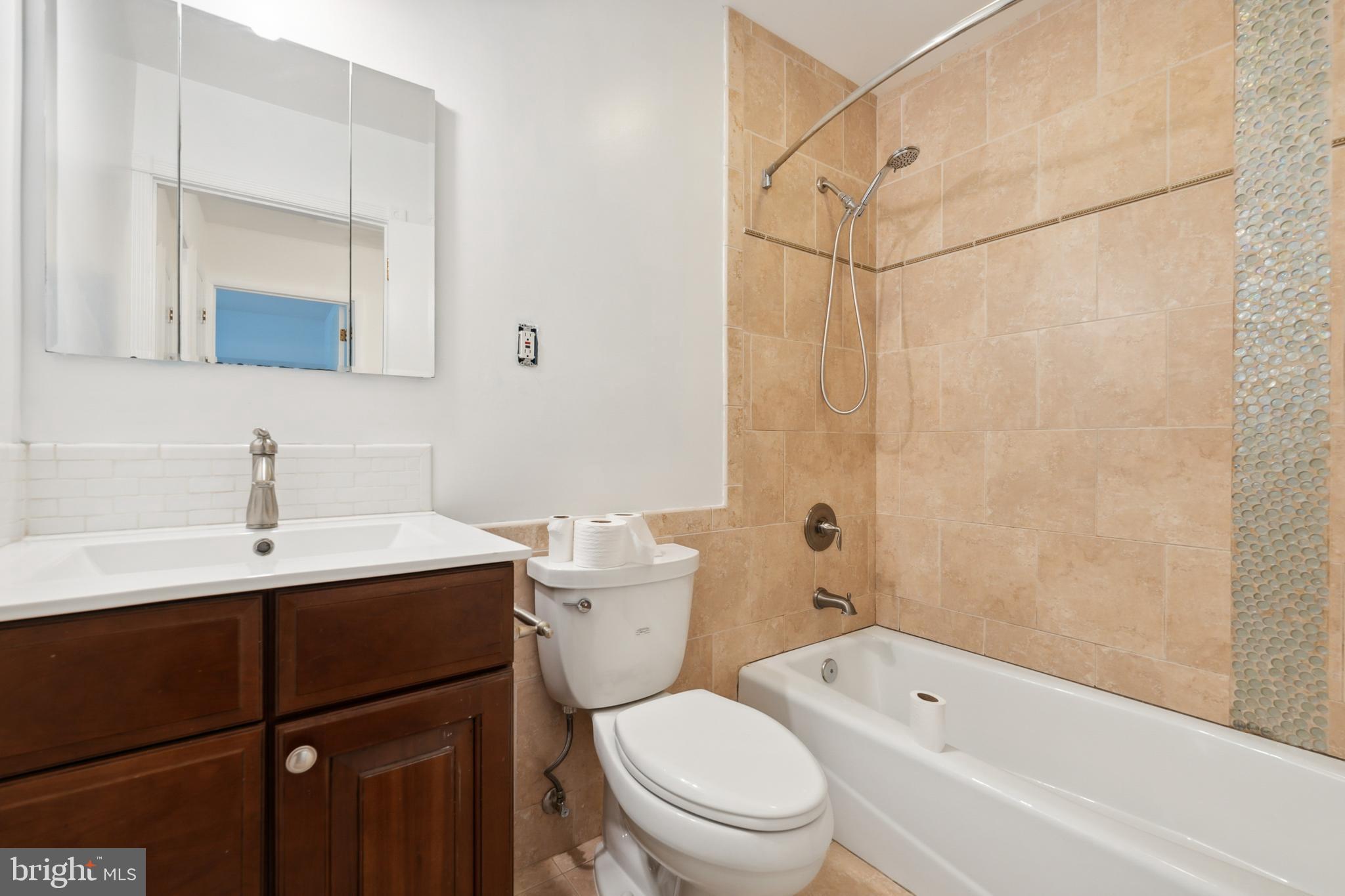 BROOKLAND ESTATES - Residential