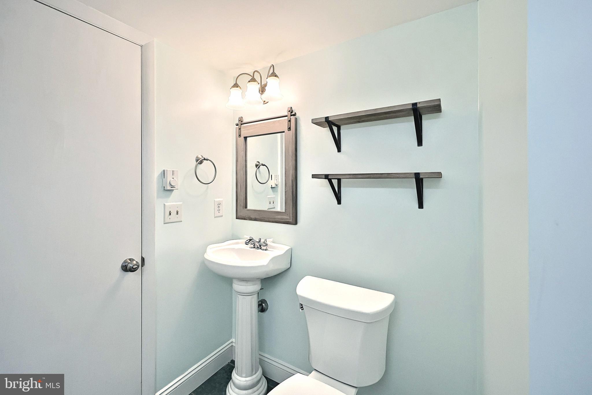 COUNTRYSIDE - Residential