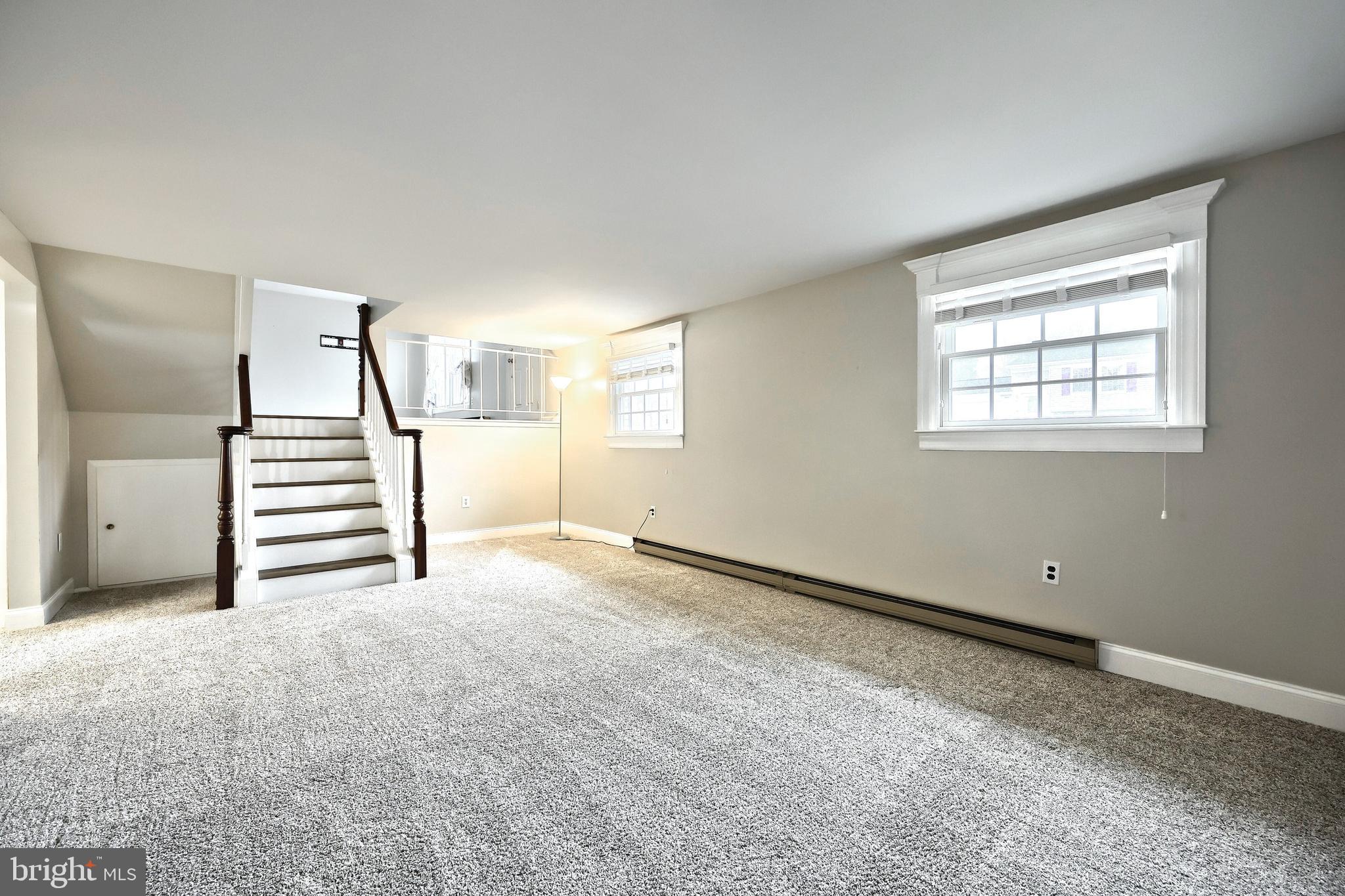 COUNTRYSIDE - Residential