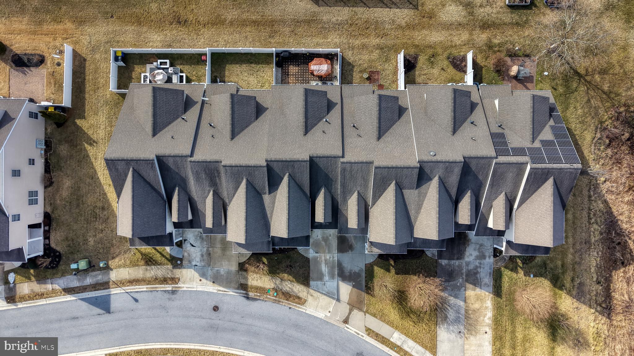 LONGACRE VILLAGE - Residential