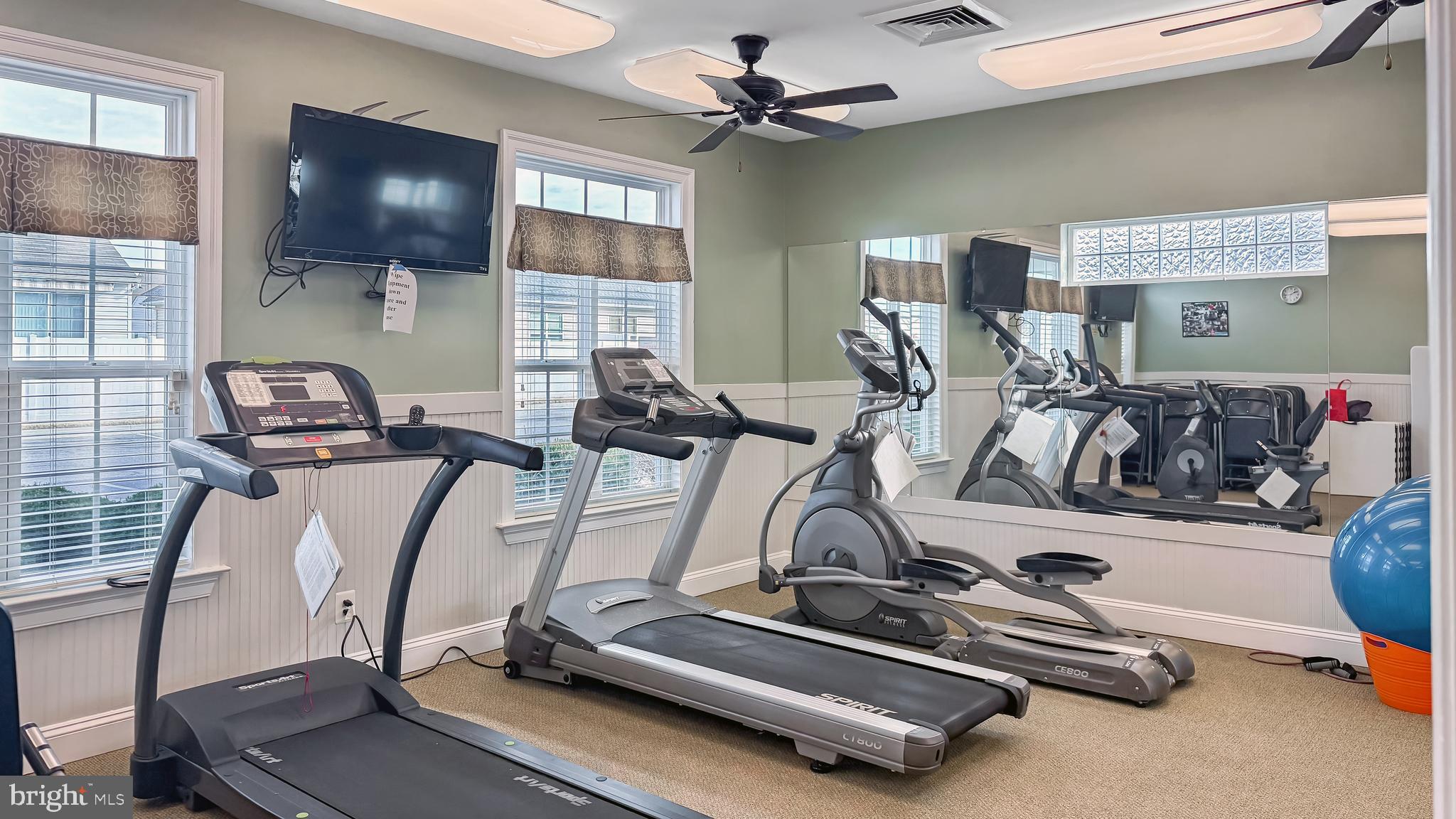 LONGACRE VILLAGE - Residential